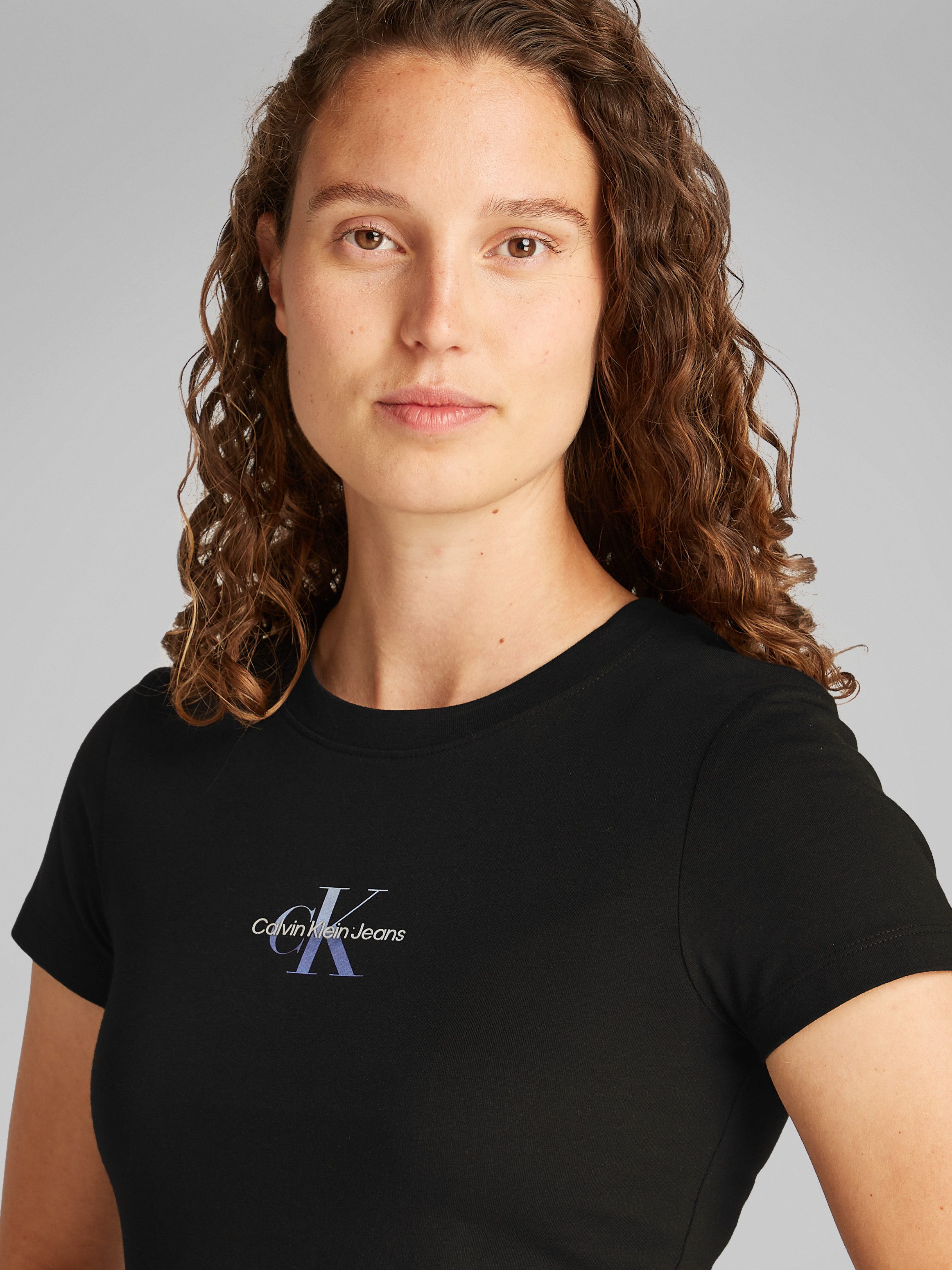 Calvin Klein T-shirt GRADIENT MONOLOGO SLIM TEE