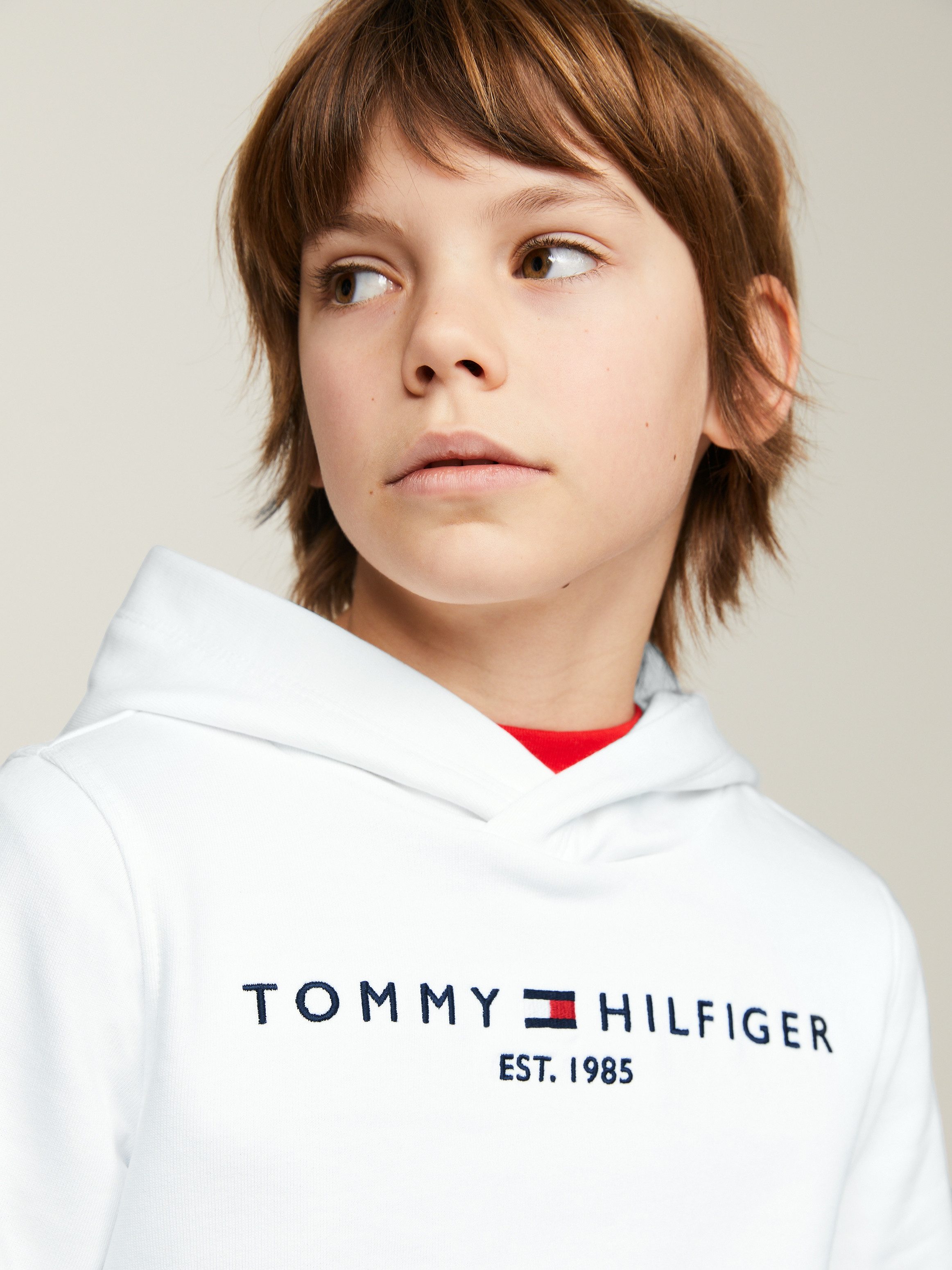Tommy Hilfiger Hoodie U ESSENTIAL HOODIE met logo-borduurwerk en tekst