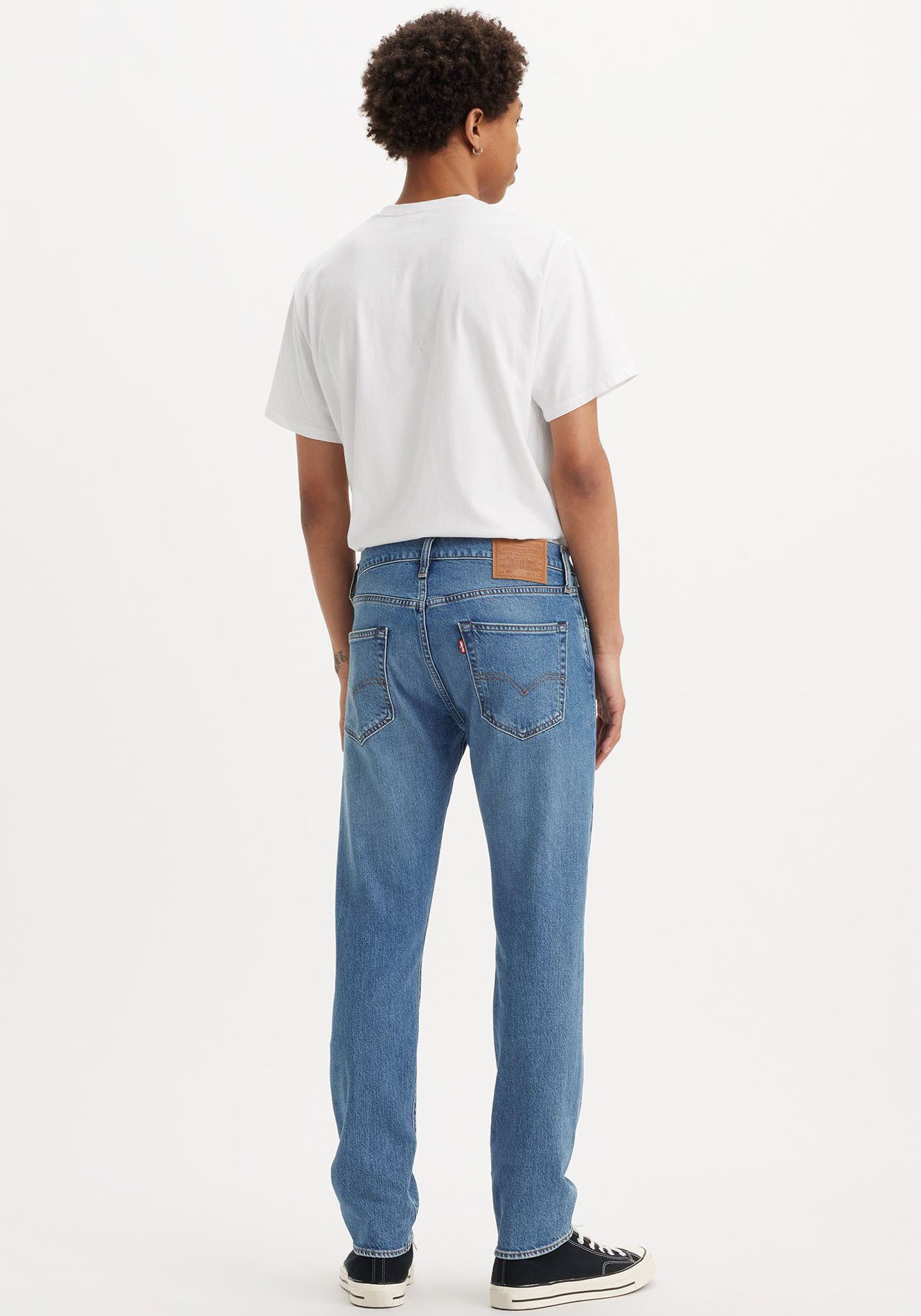 Levi's® Tapered jeans 502 TAPER in een elegante, moderne stijl