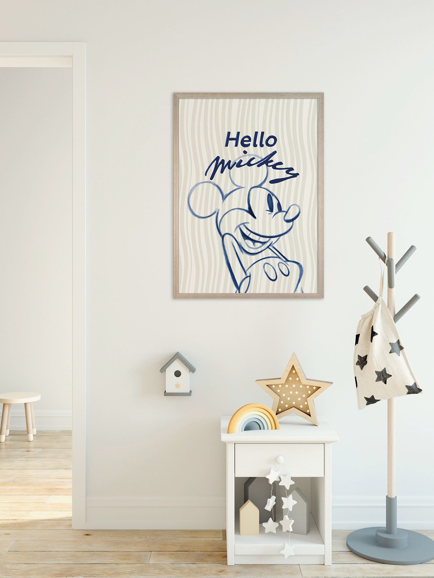 Komar Artprint Disney Mickey Mouse Hello 40 x 60 cm (breedte x hoogte) - kinderkamer, decoratie (1 stuk) foto schilderijen bruin
