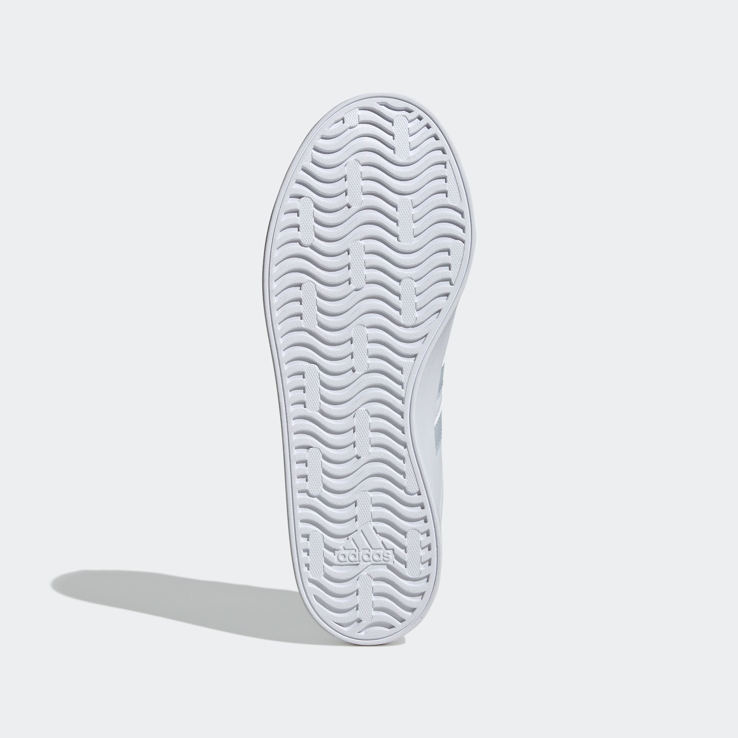 adidas Sportswear Sneakers geïnspireerd door het ontwerp van de adidas samba
