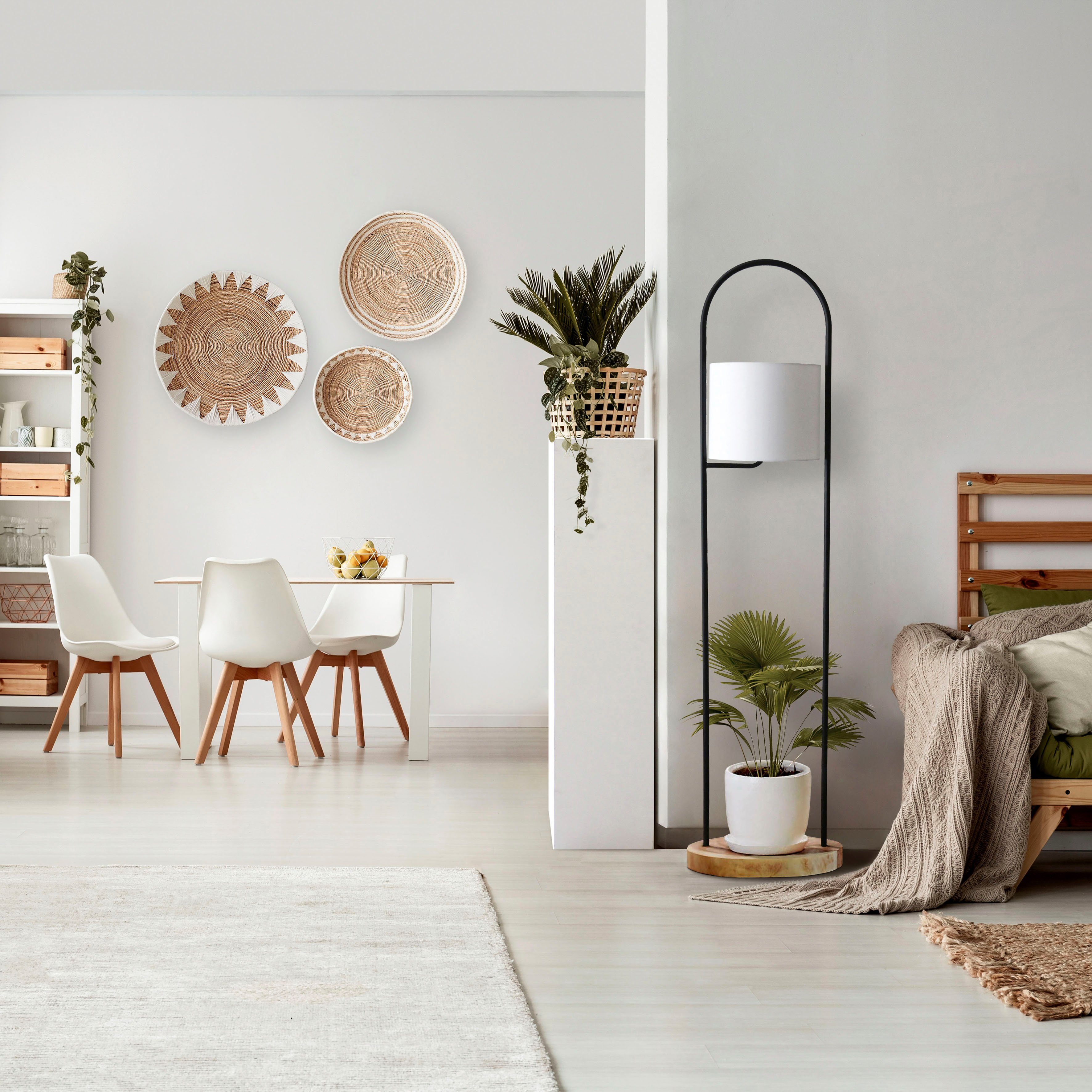 SalesFever Staande lamp Aaliyah handgemaakt, met frame voor planten (1 stuk)
