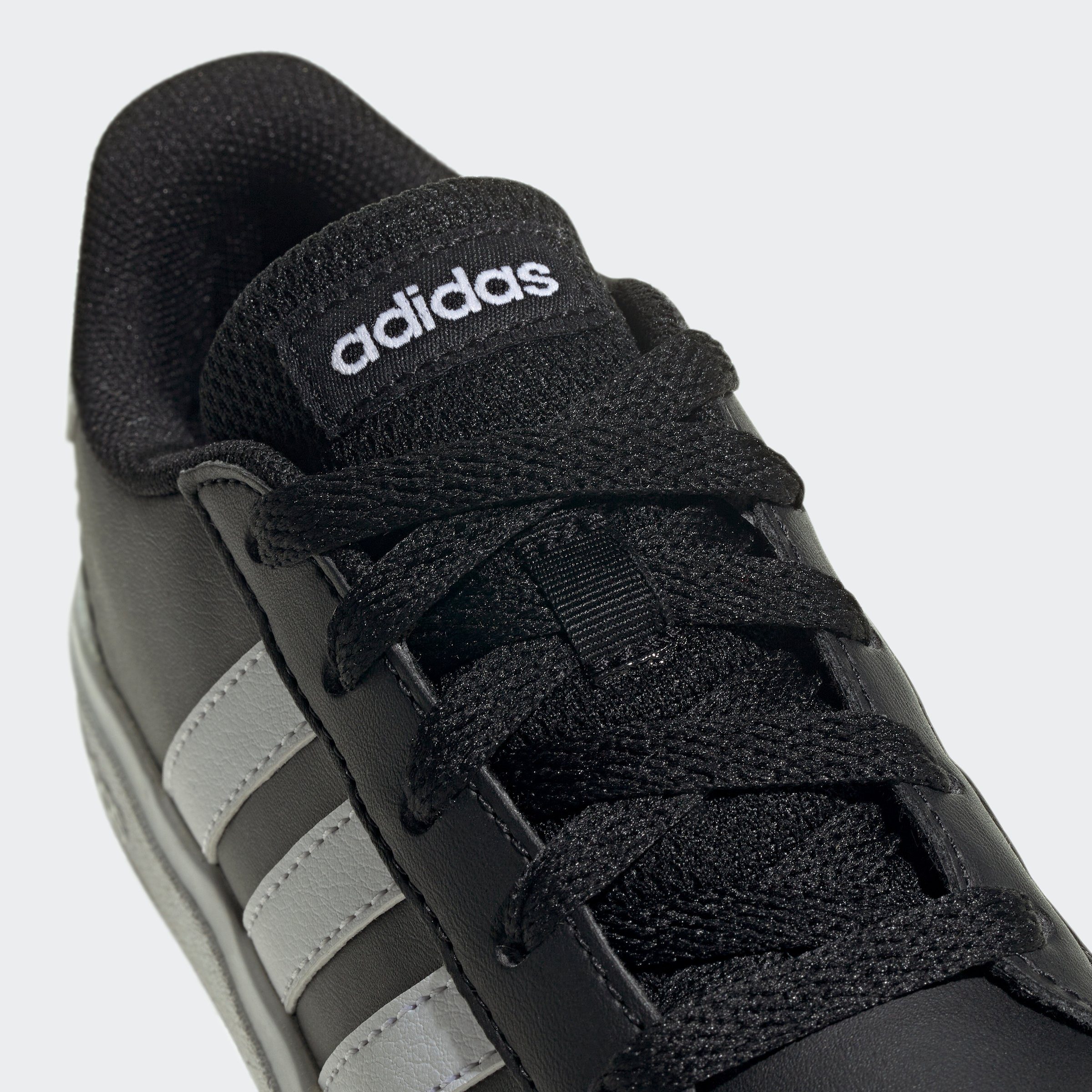 adidas Sportswear Sneakers GRAND COURT LIFESTYLE TENNIS LACE-UP Design geïnspireerd op de adidas Superstar