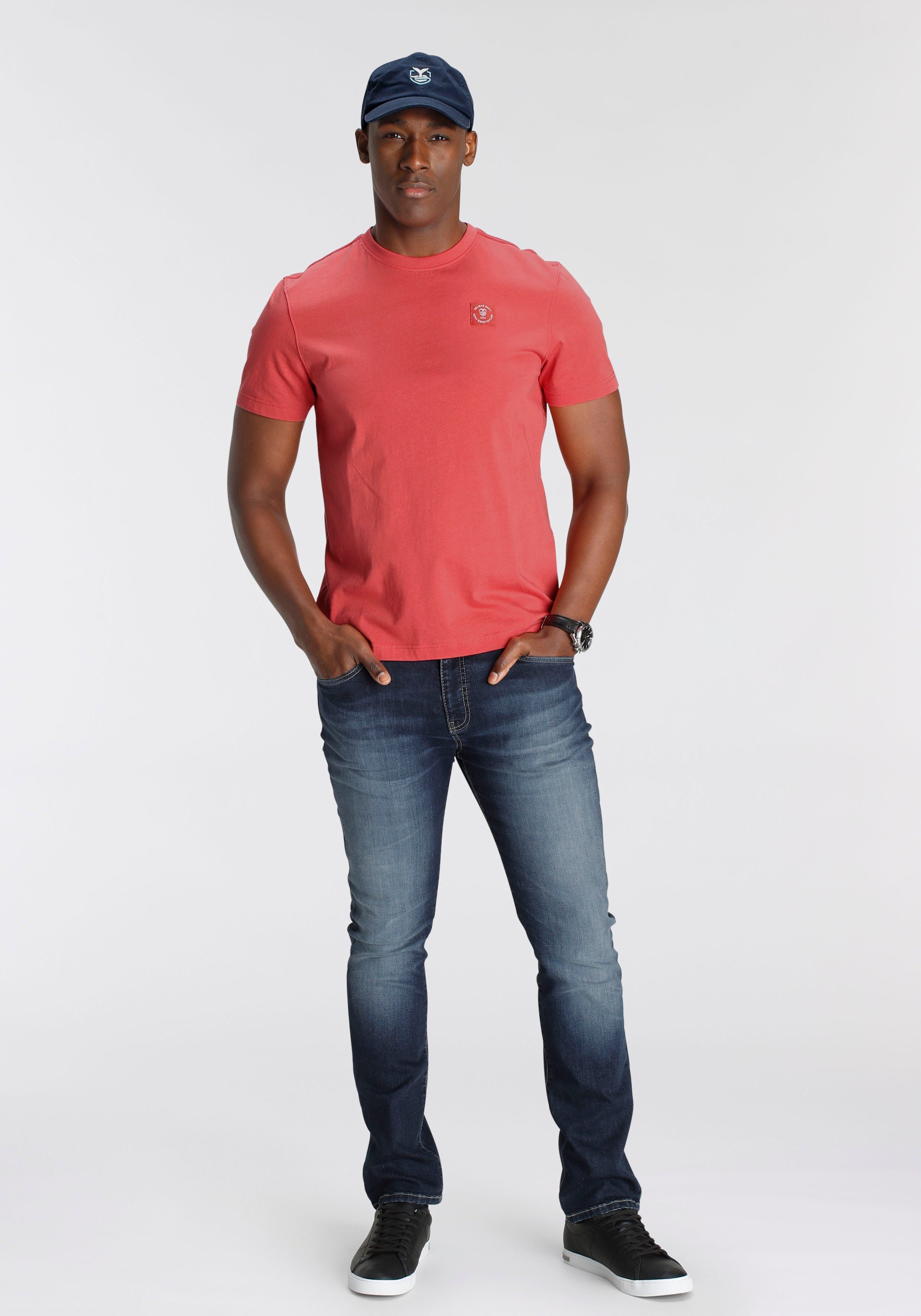 DELMAO Shirt met ronde hals Korte mouw, regular fit, basic, van 100% katoen