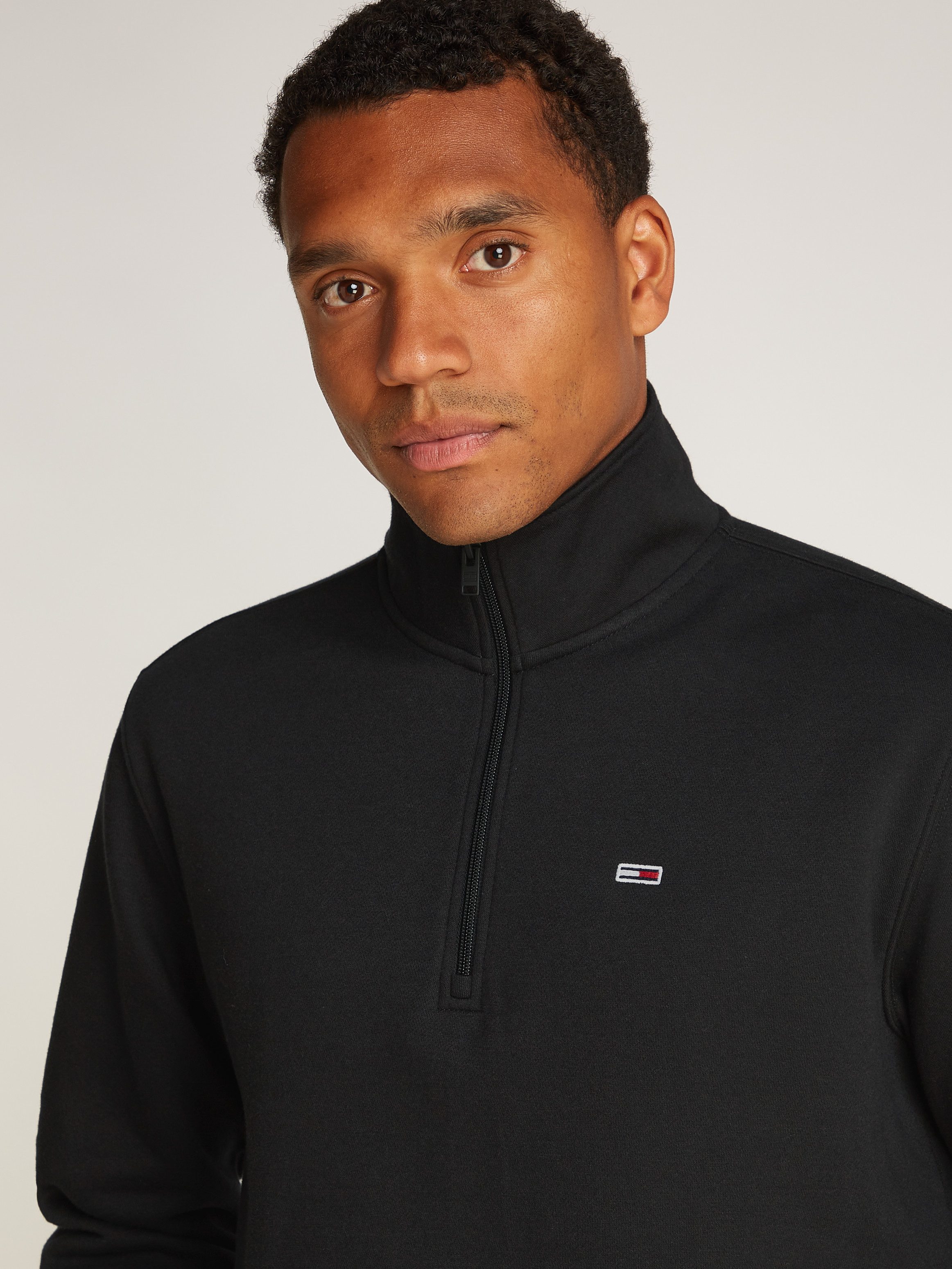 TOMMY JEANS Sweatshirt TJM REG FLEECE 1 4ZIP MOCK NECK