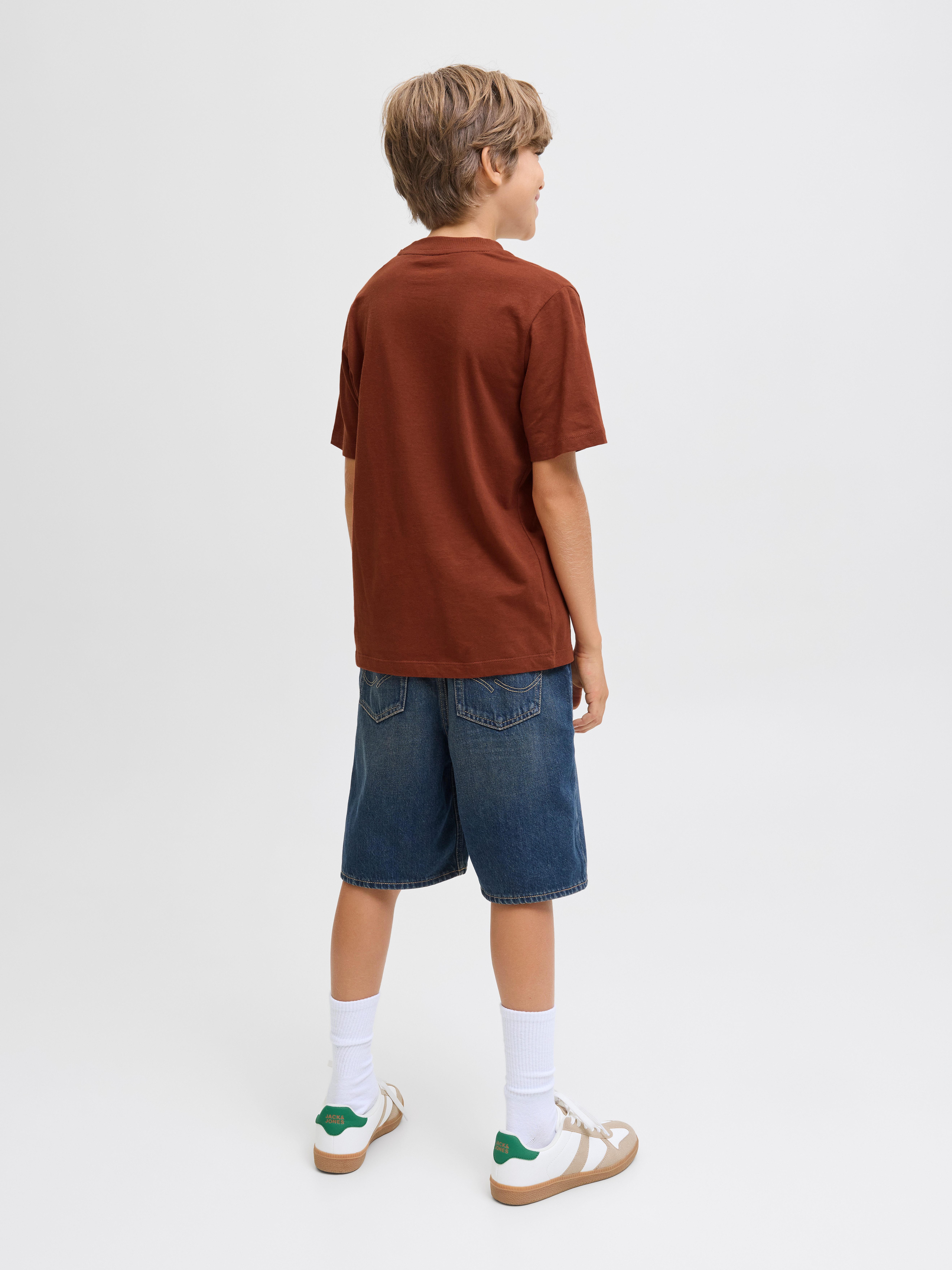 Jack & Jones Junior Shirt met ronde hals JJECALEB VARSITY TEE SS O-NECK NOOS JNR