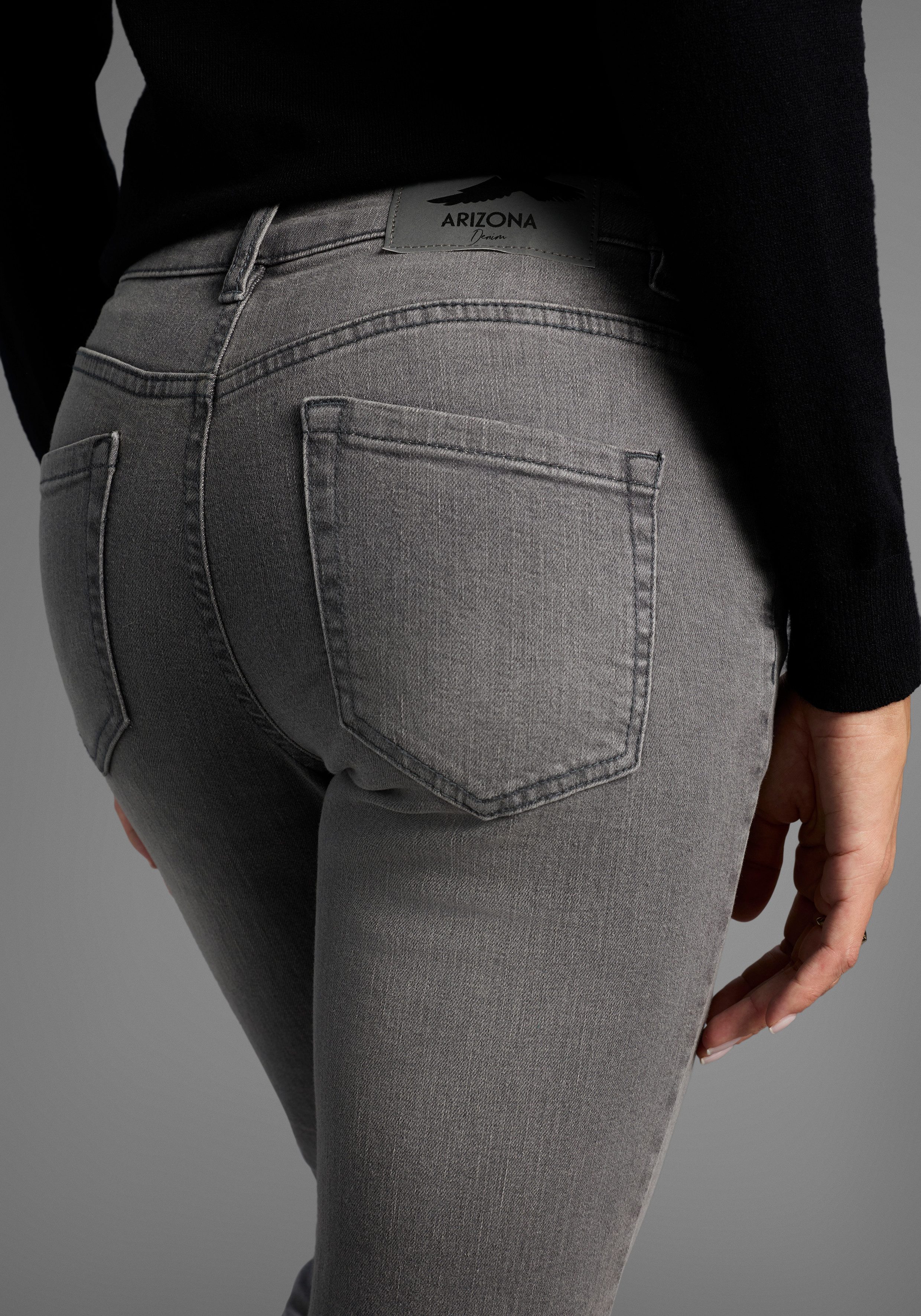Arizona Slim fit jeans Tailleband met zij-elastiek inzet smalle pasvorm, skinny jeans, used-wassing, hoge taille