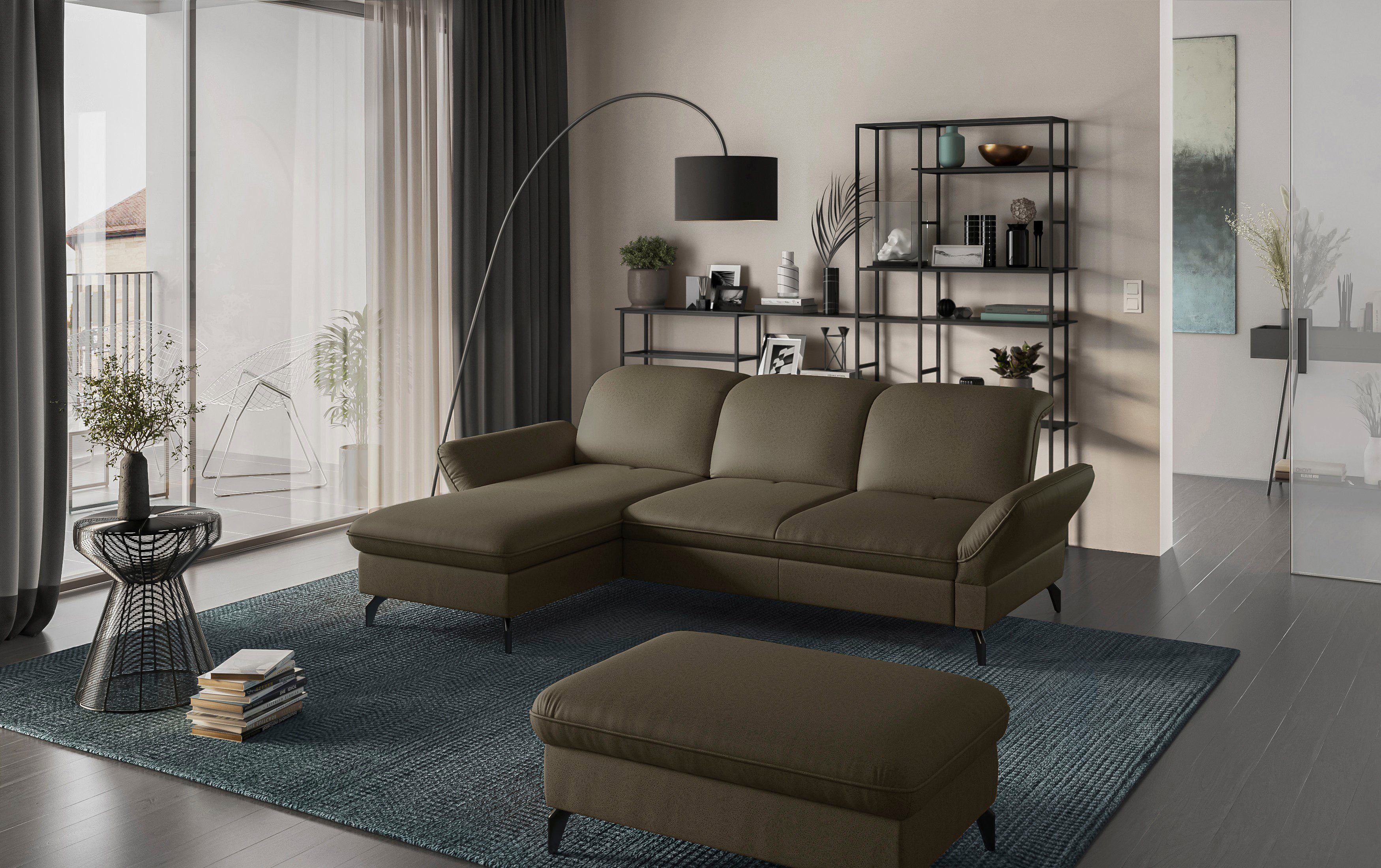 sit&more Hoekbank Leandro L-vorm Naar keuze met bed, hoofdbord en armleuningfunctie, en bedkist