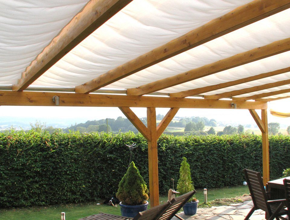 Floracord Schaduwdoek 714 x 300 cm met 7 velden zonneschermen wit