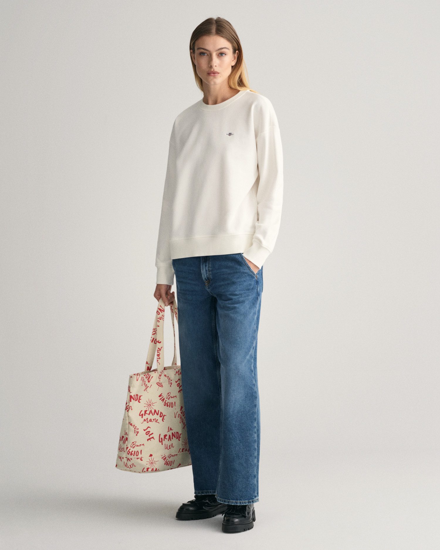 Gant Sweatshirt SHIELD C-NECK SWEAT Grafische GANT-borduursel op de borst