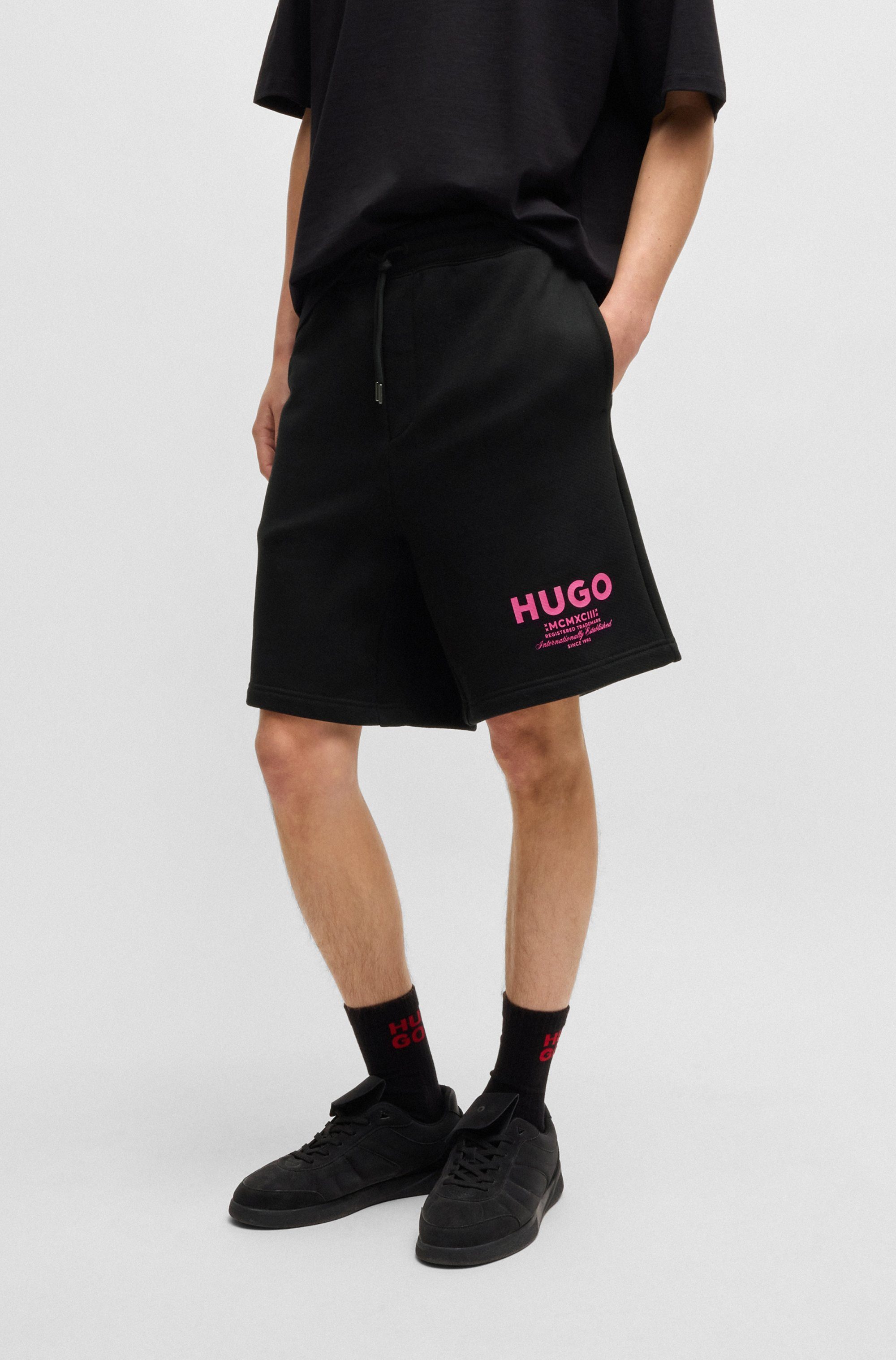 OTTO HUGO Blue Sweatshort Nomario met grote print heren sportshorts maat XL zwart