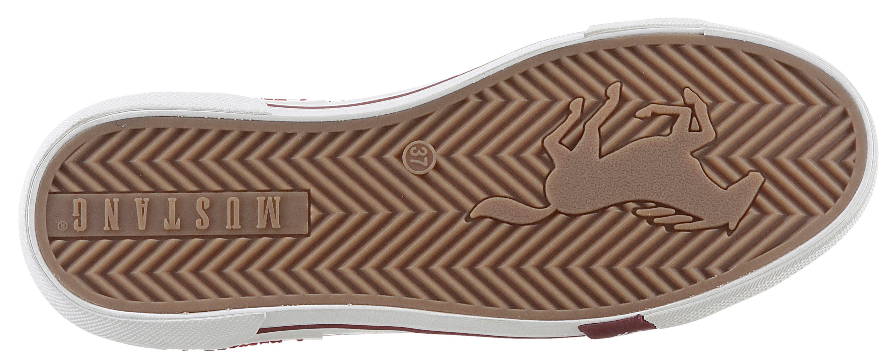 Mustang Shoes Sneakers zachte schachtvering, vrijetijdsschoen, lage schoen, veterschoen