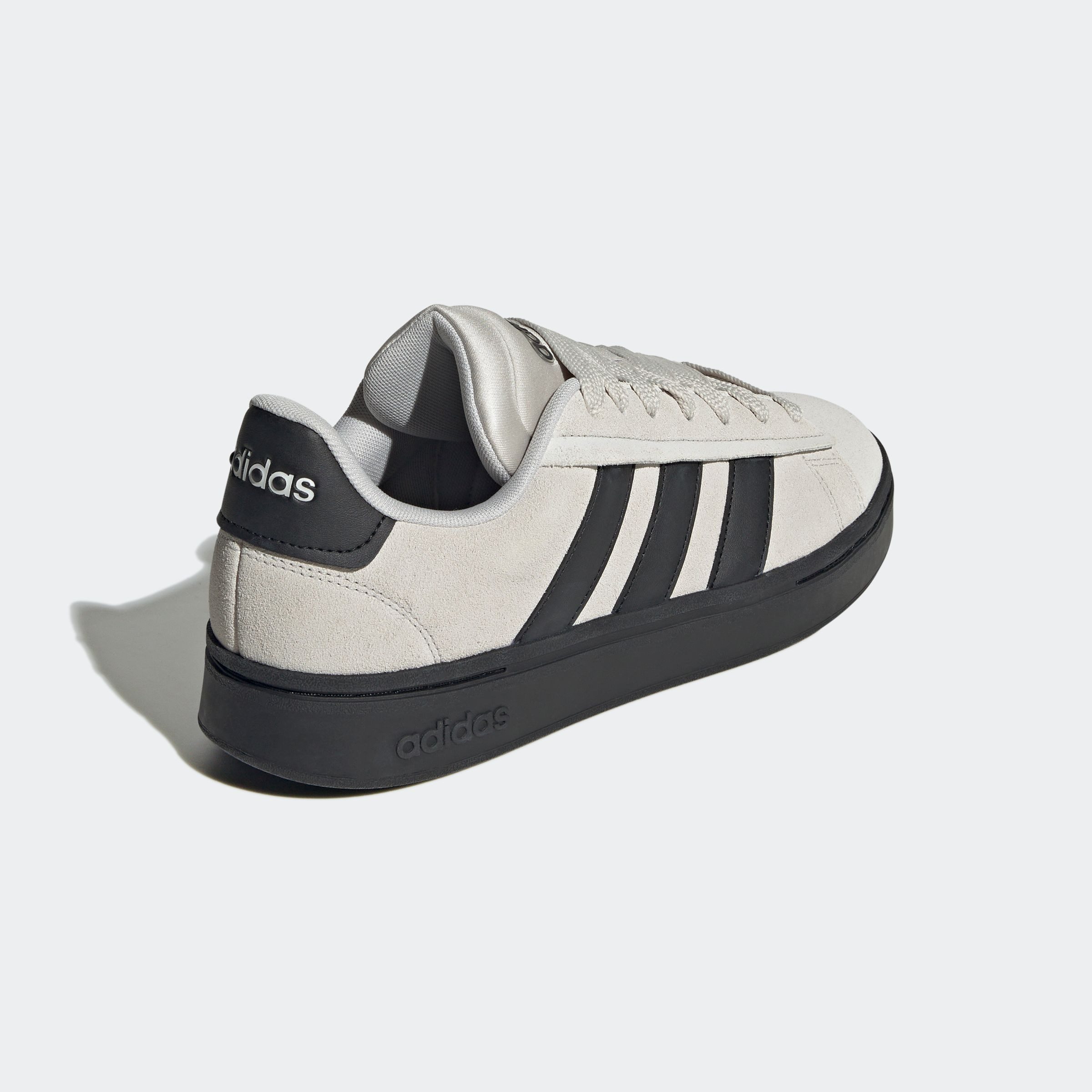 adidas Sportswear Sneakers GRAND COURT ALPHA Design geïnspireerd door de adidas Campus 00