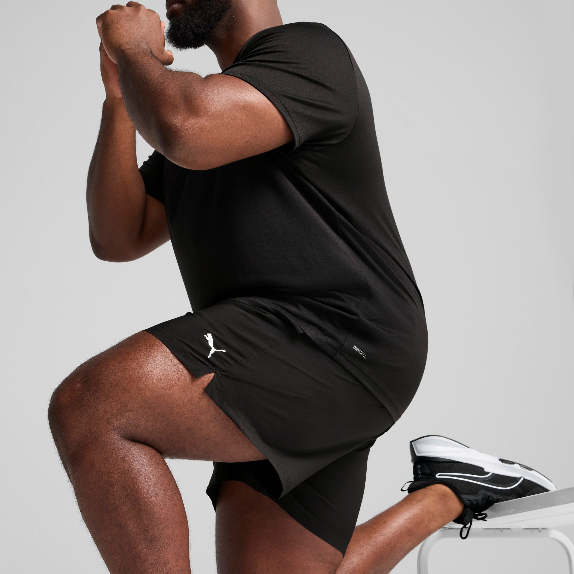 PUMA Trainingsshort M TAD ESSENTIALS 5" WOVEN SHORT Heren basic trainingsshorts, zweetafvoerend
