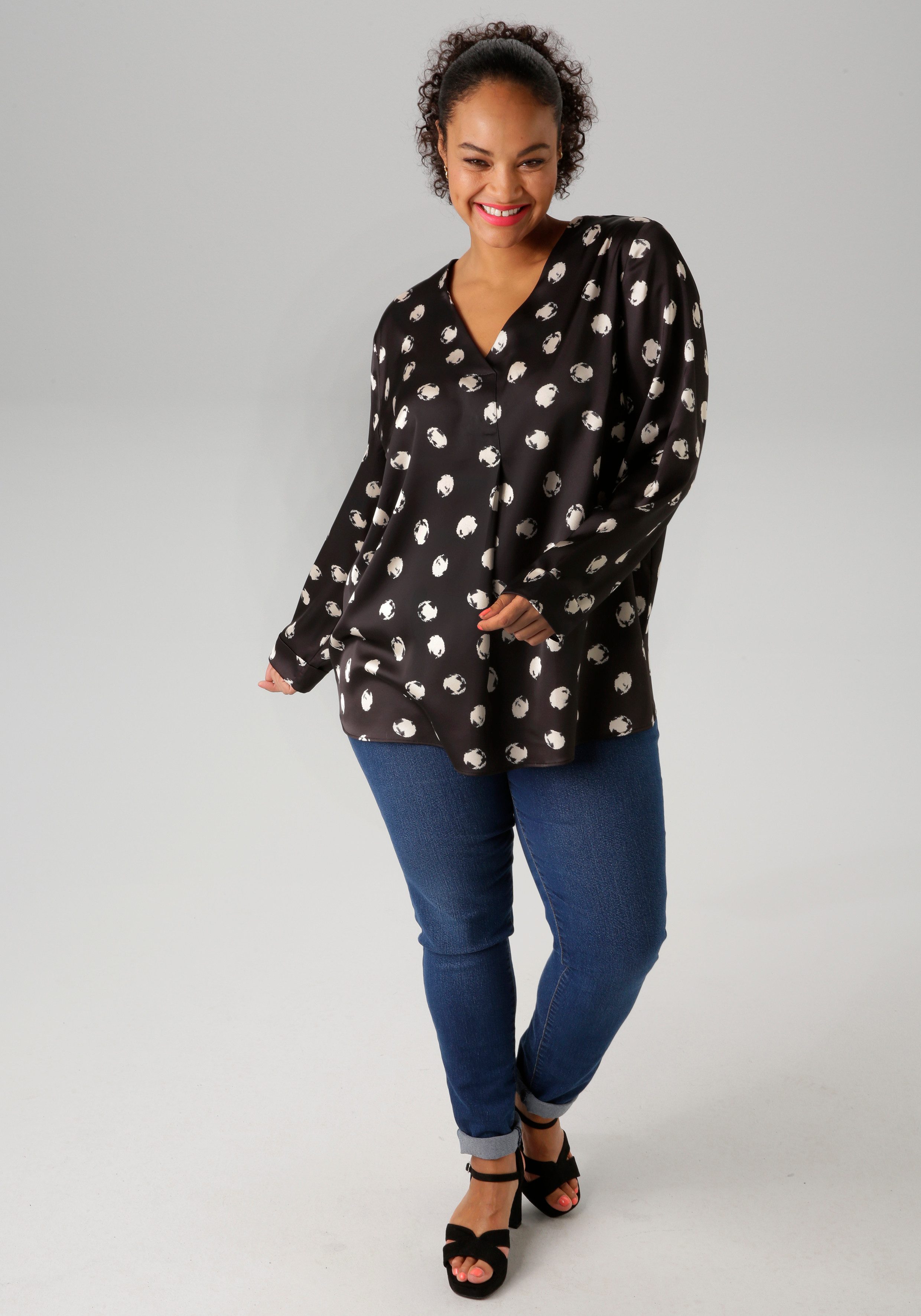 Aniston PLUS Blouse zonder sluiting met v-hals