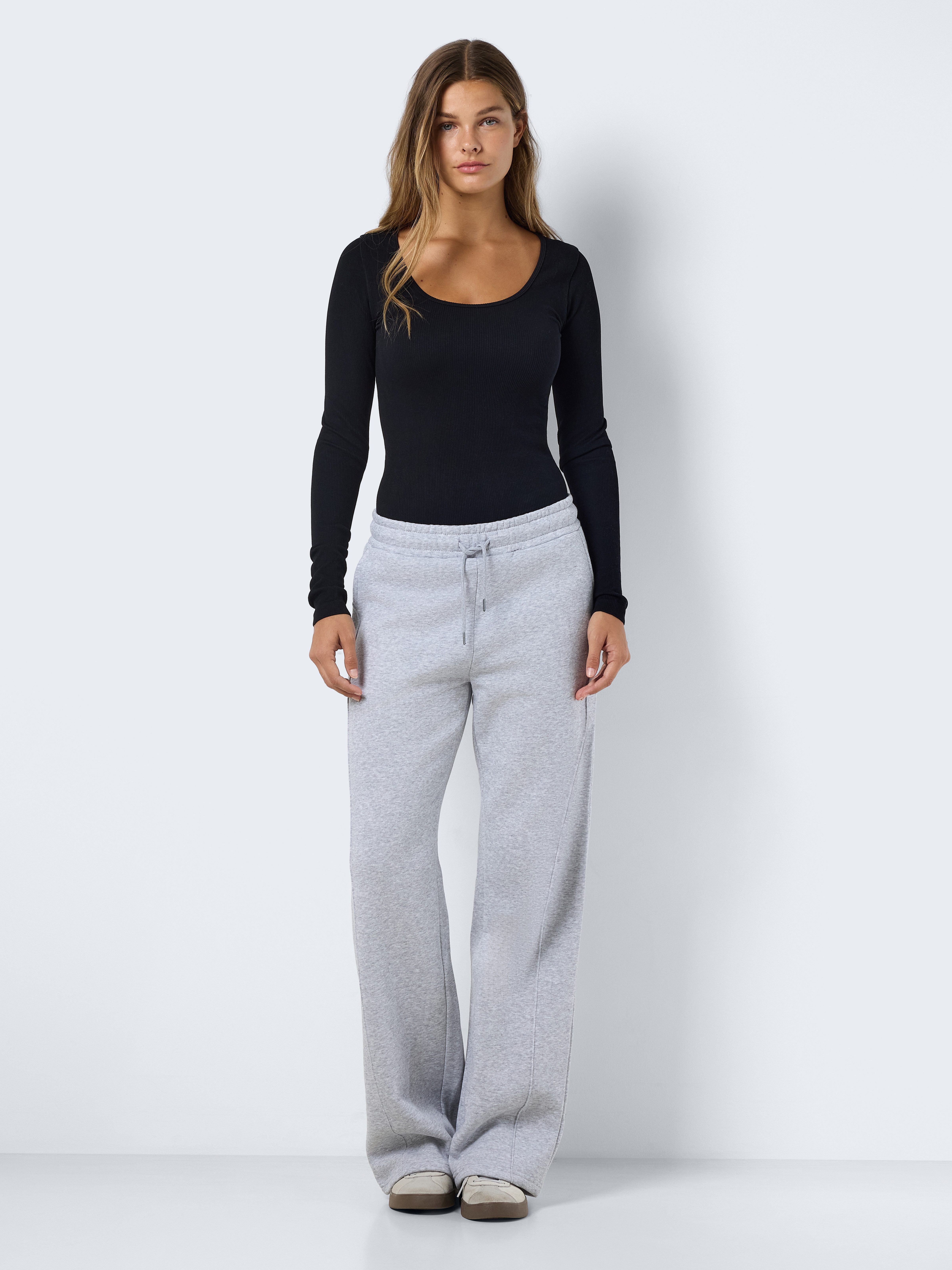 Noisy may Body met lange mouwen NMSOFINA L/S RIB BODYSUIT JRS NOOS