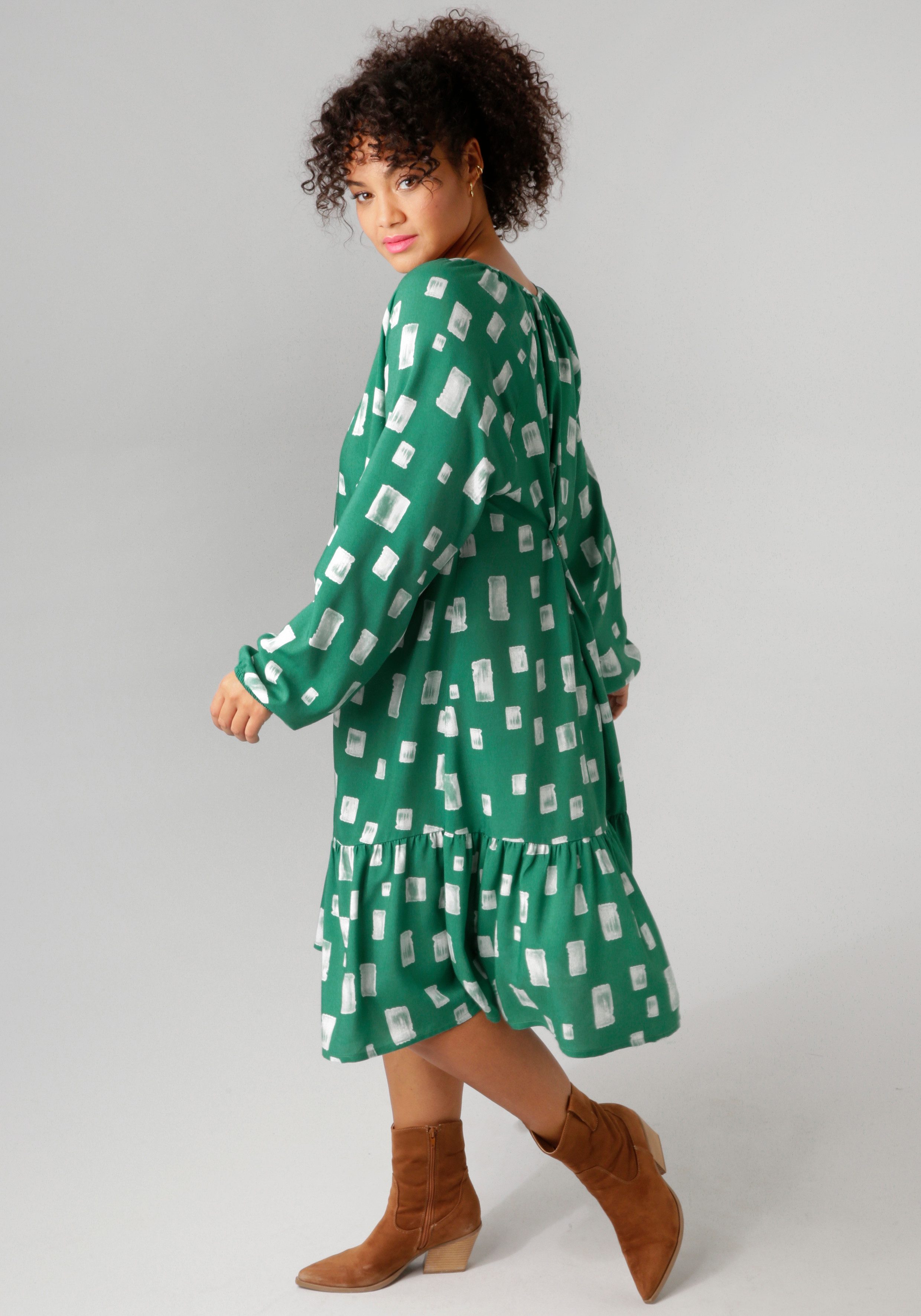 Aniston PLUS Zomerjurk met interessant patroon - nieuwe collectie