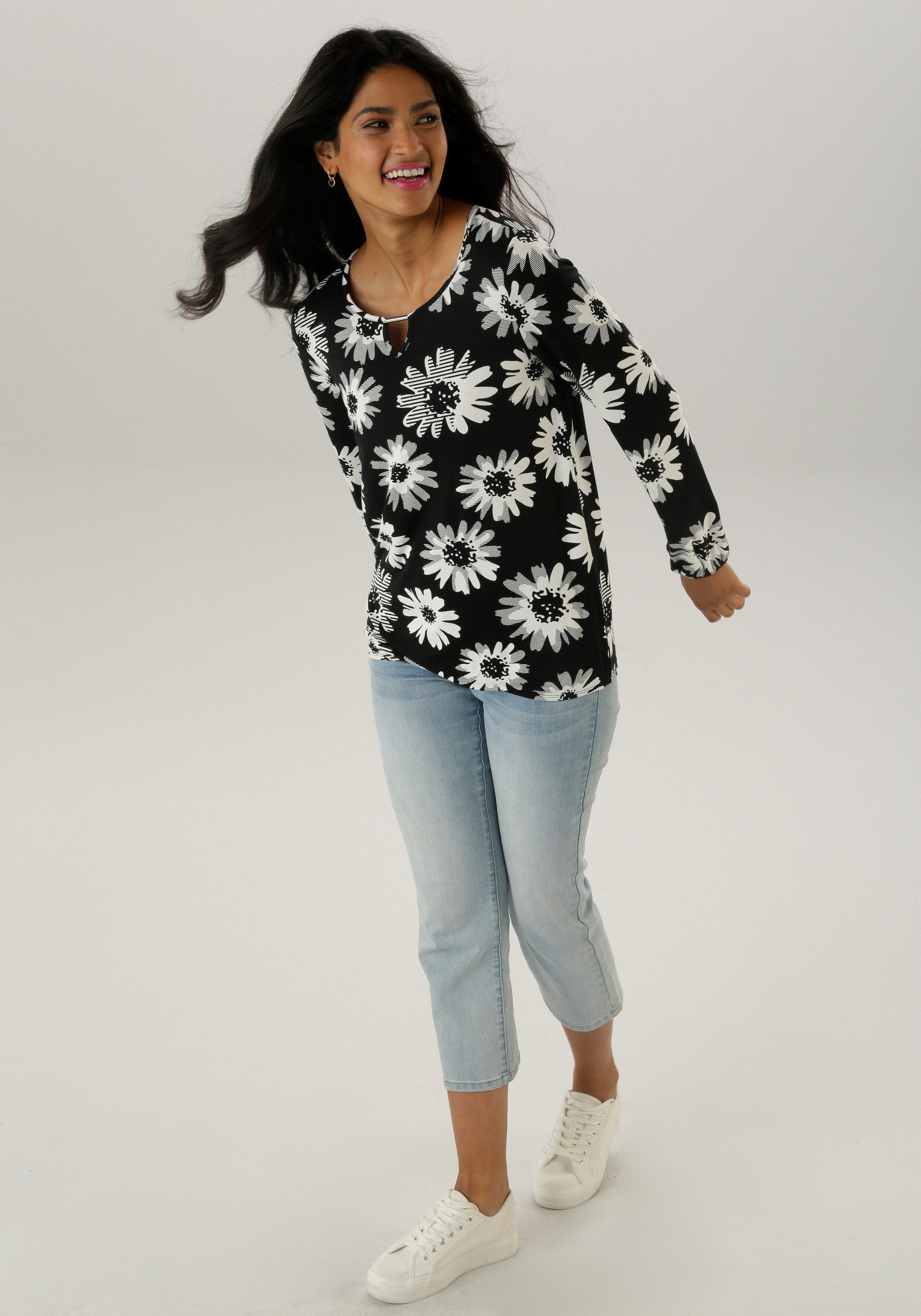 Aniston SELECTED Shirt met lange mouwen met cut-out en fantasierijk bloemenmotief nieuwe collectie