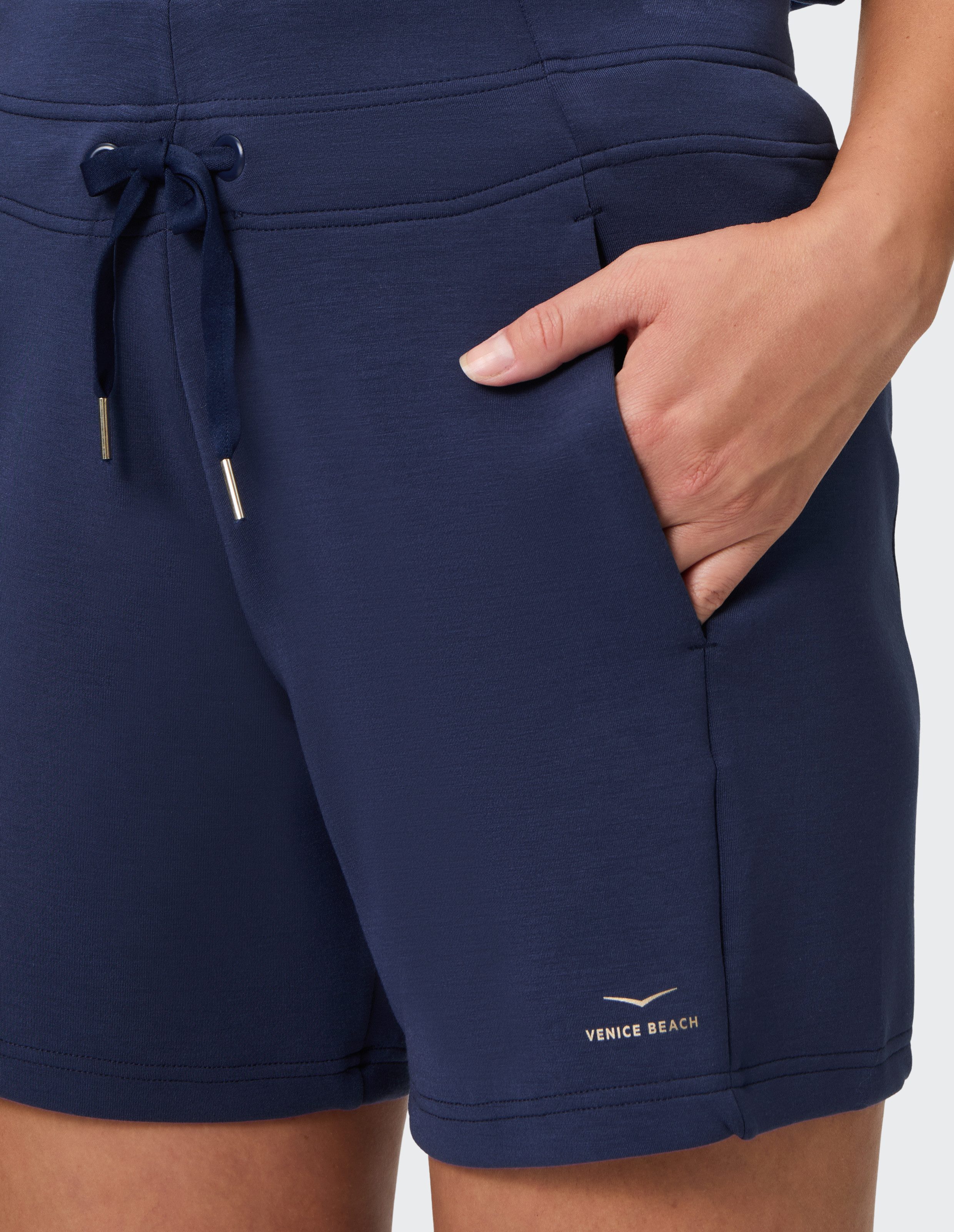 Venice Beach Sweatshort HAYLEY