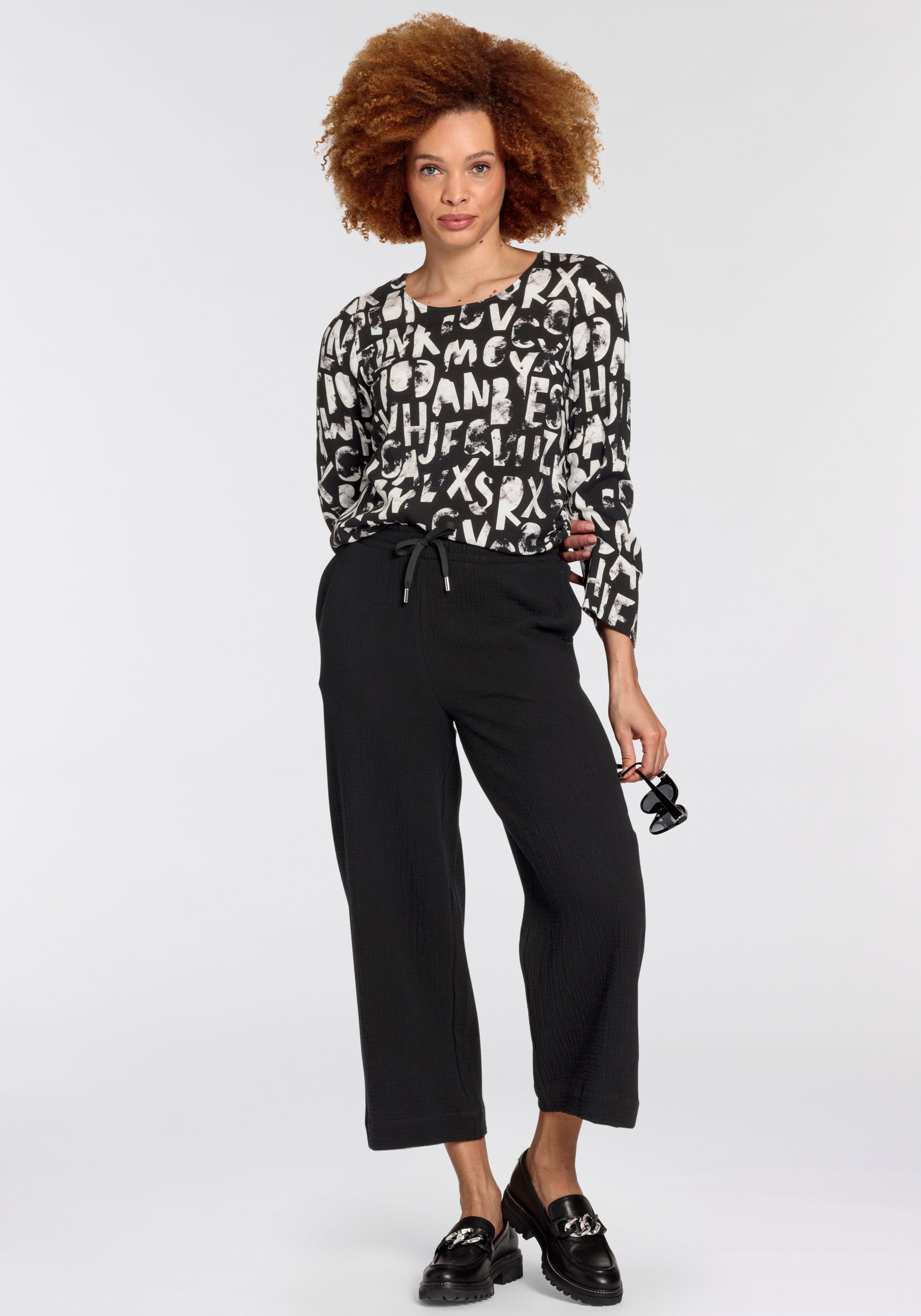 Boysen's Blouse zonder sluiting met opvallende letter alloverprint - nieuwe kollectie