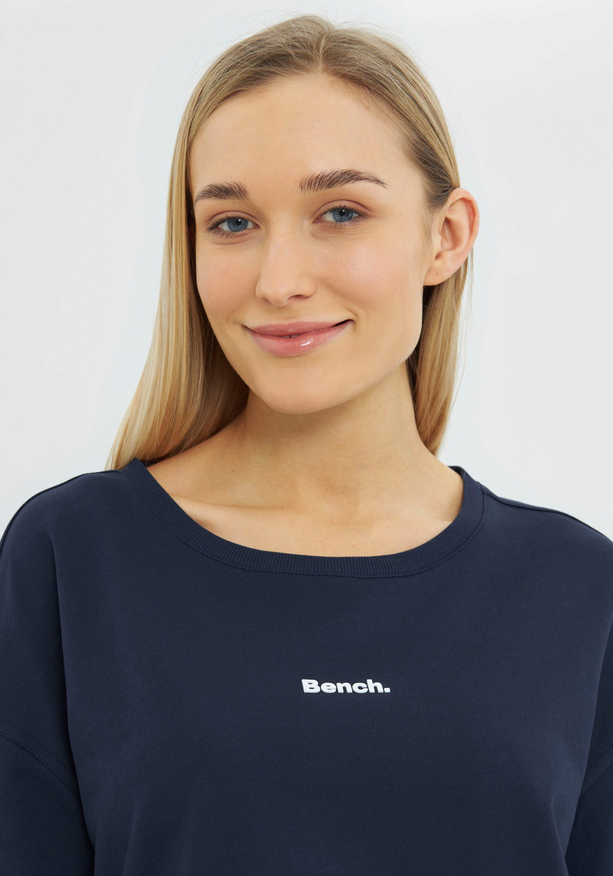 Bench. T-shirt Regina