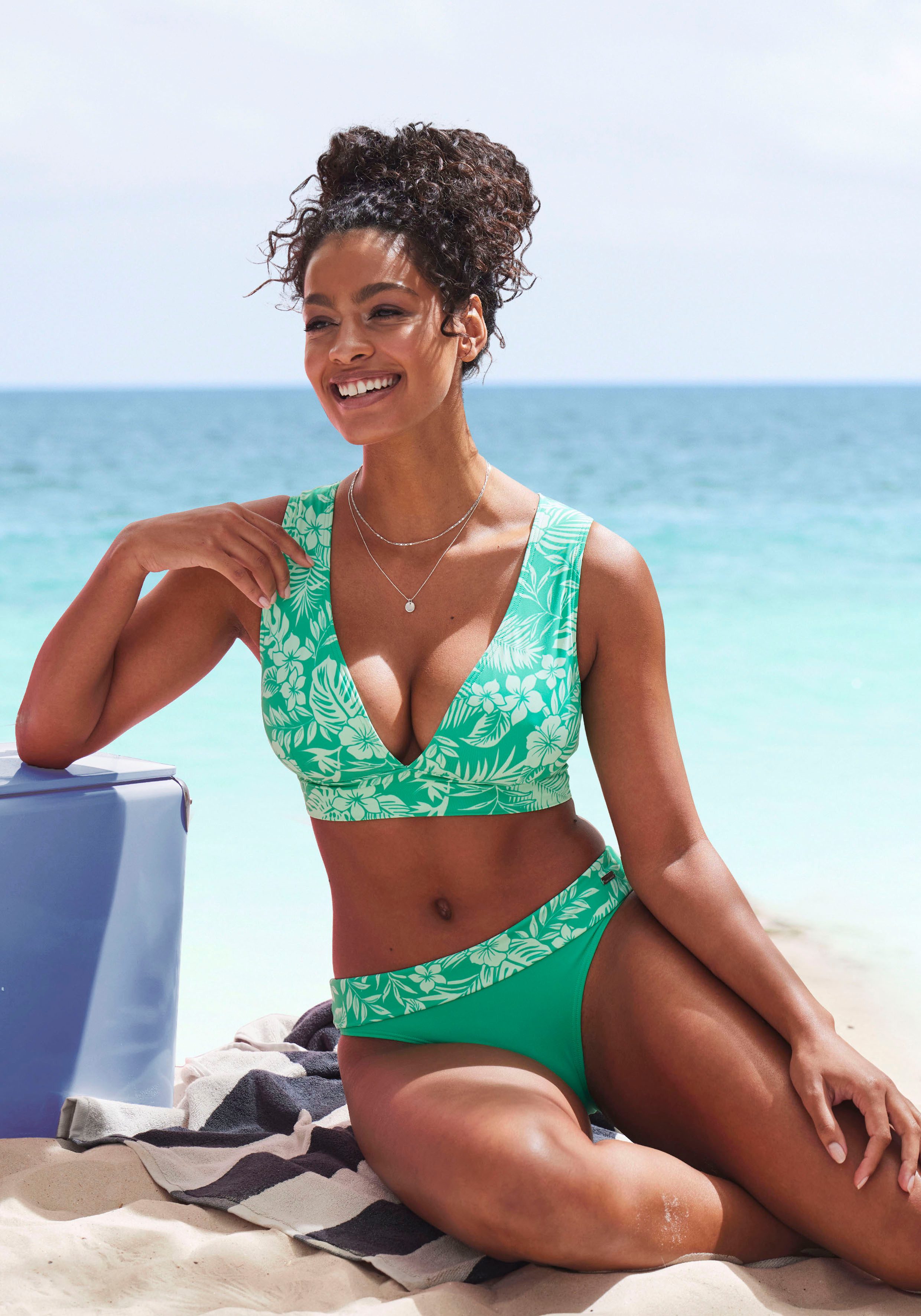 Venice Beach Bustierbikinitop Moloka met tropische print