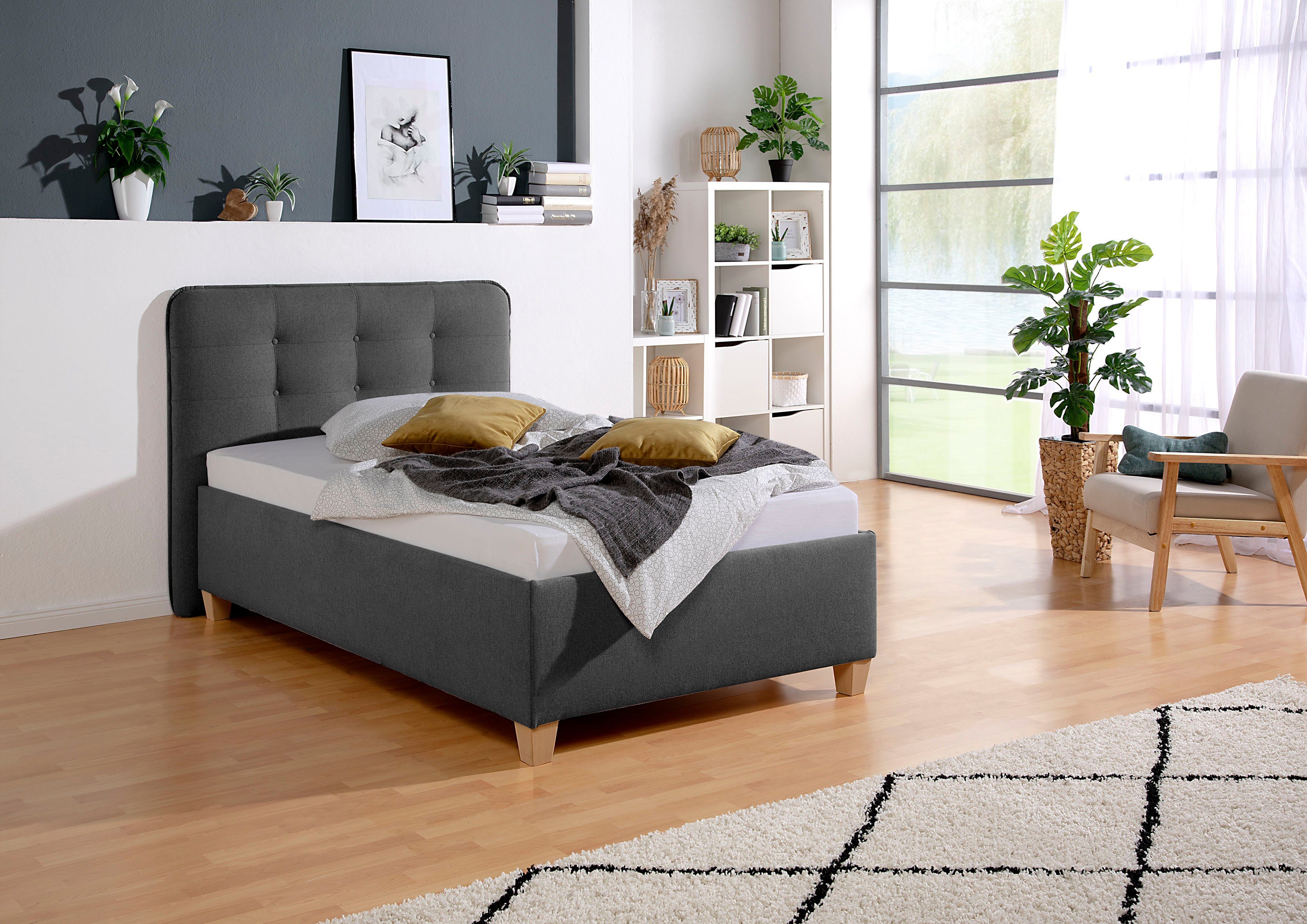 Maintal Gestoffeerd bed inclusief bedkist