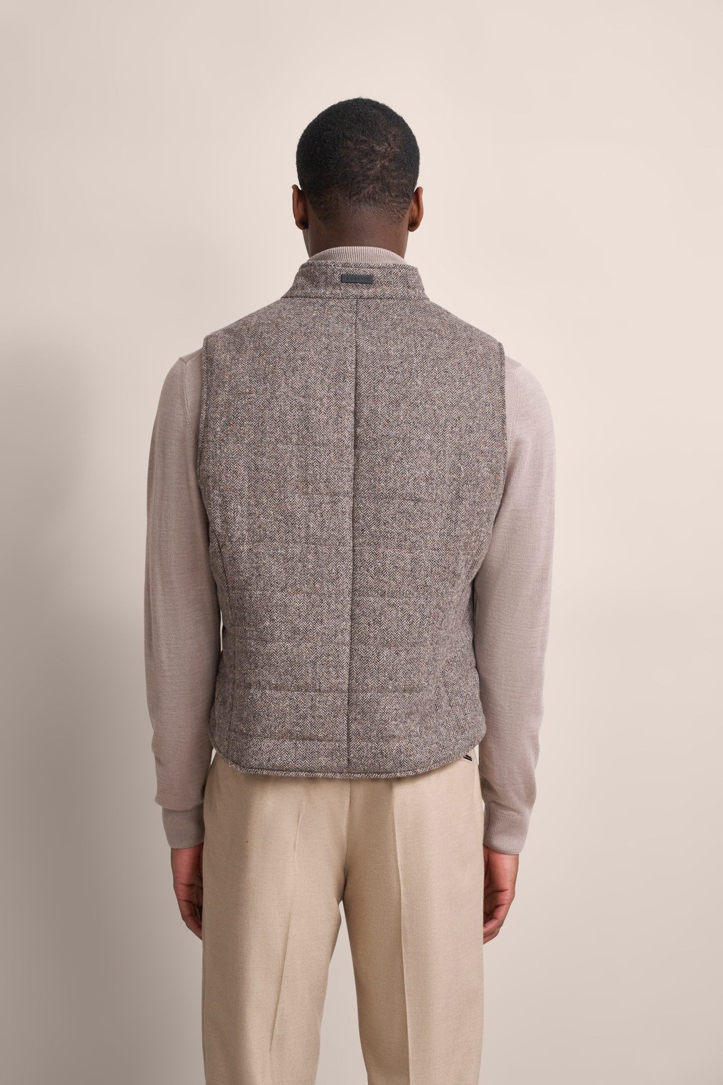 Bugatti Korte bodywarmer met tonale visgraatpatroon