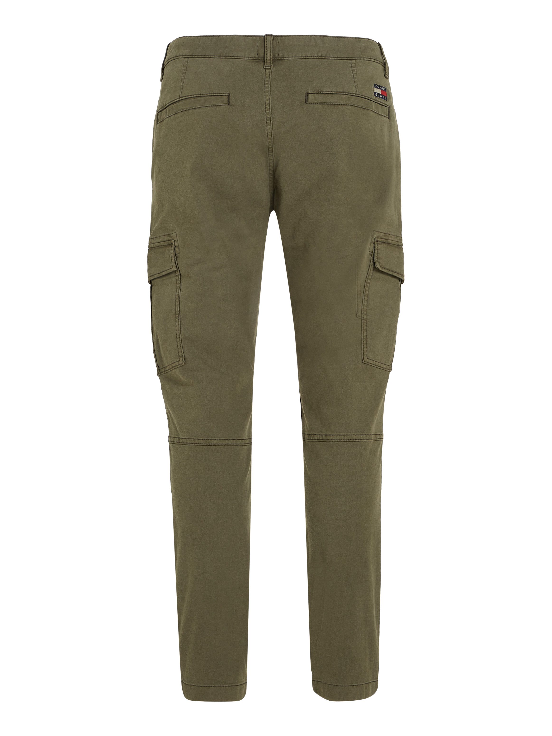 TOMMY JEANS Cargobroek TJM AUSTIN LIGHTWEIGHT CARGO met geborduurd merklogo boven de achterzak