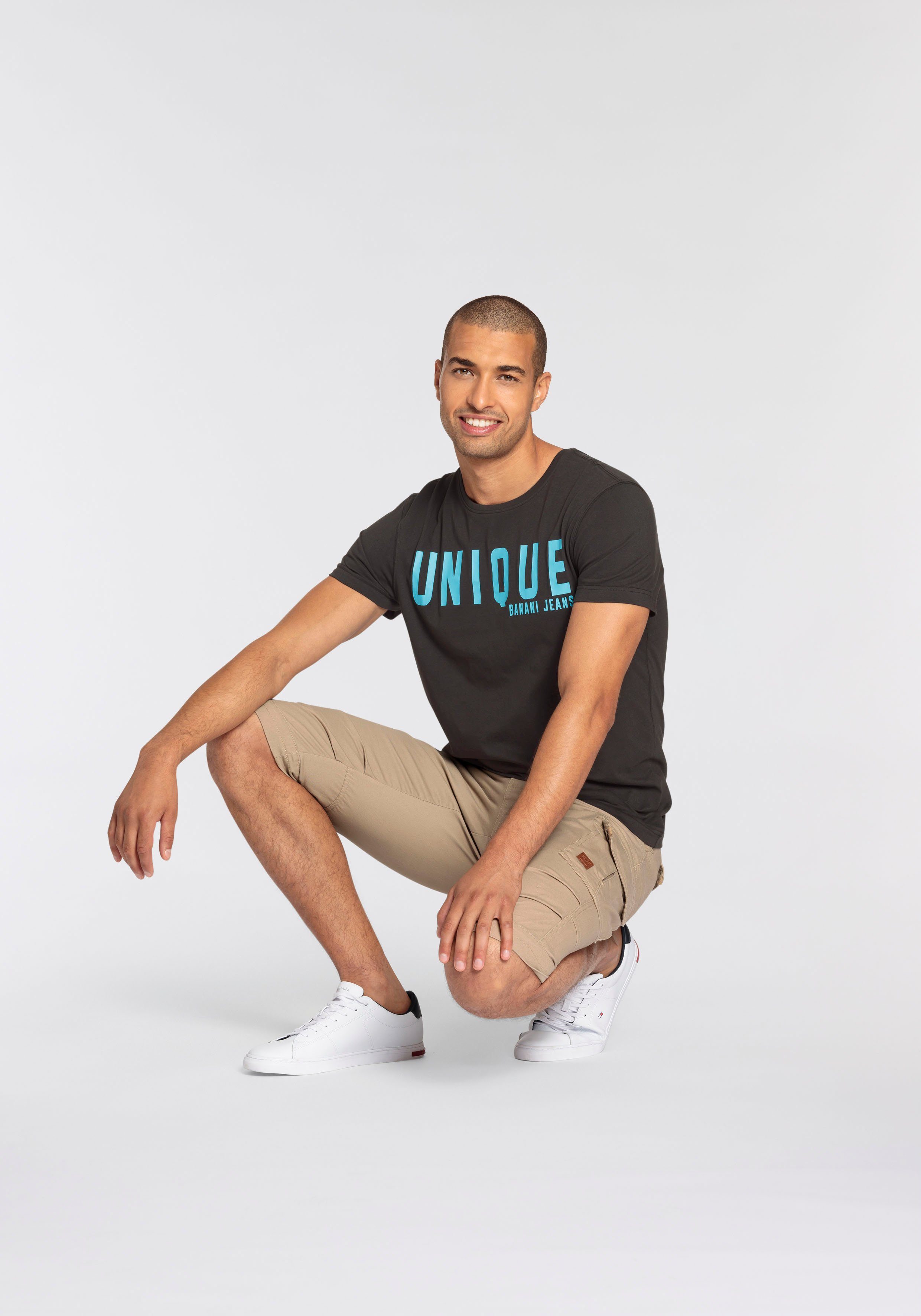 Bruno Banani T-shirt smal gesneden, met logoprints, ronde hals