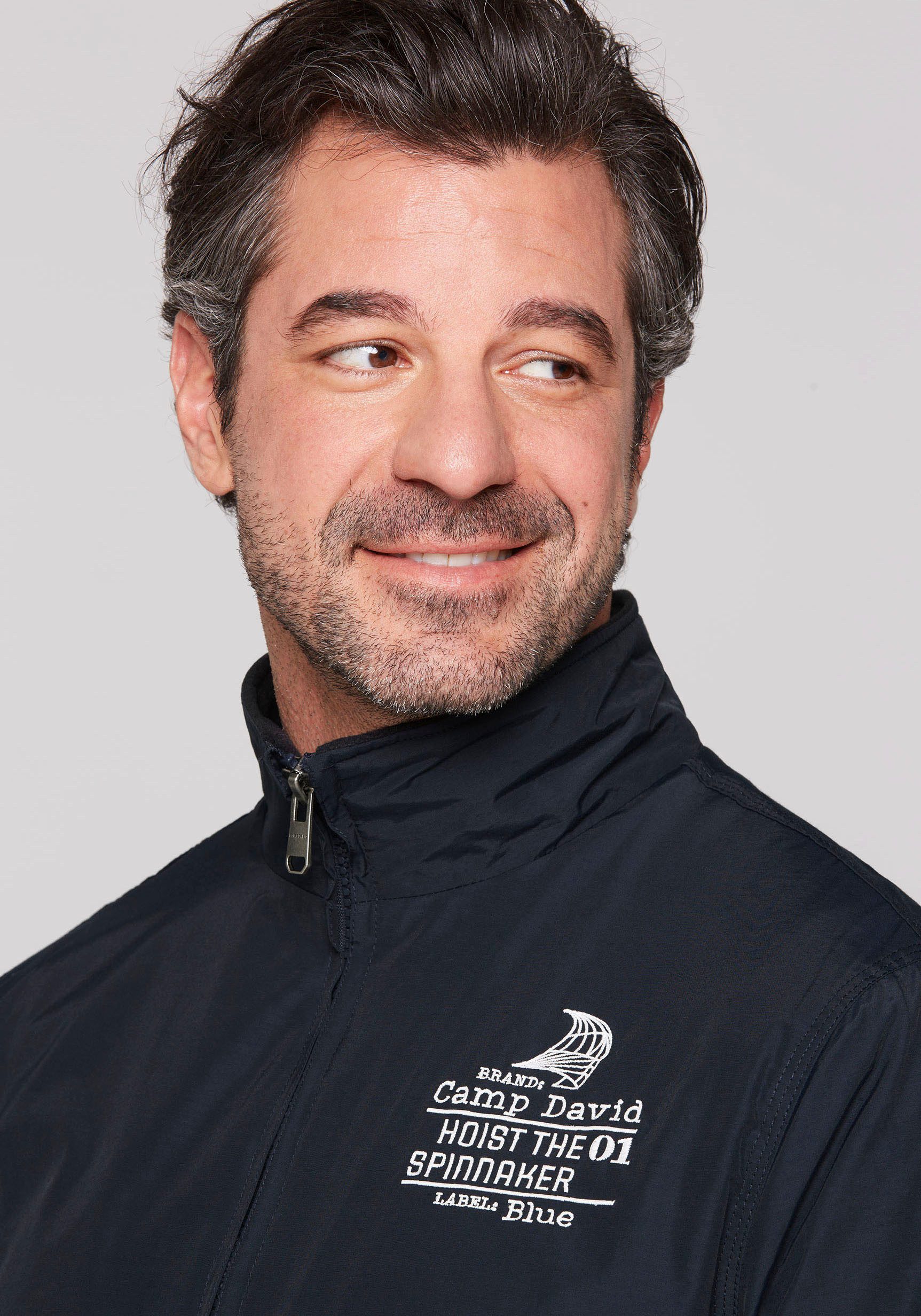 CAMP DAVID Windbreaker met logoborduursels