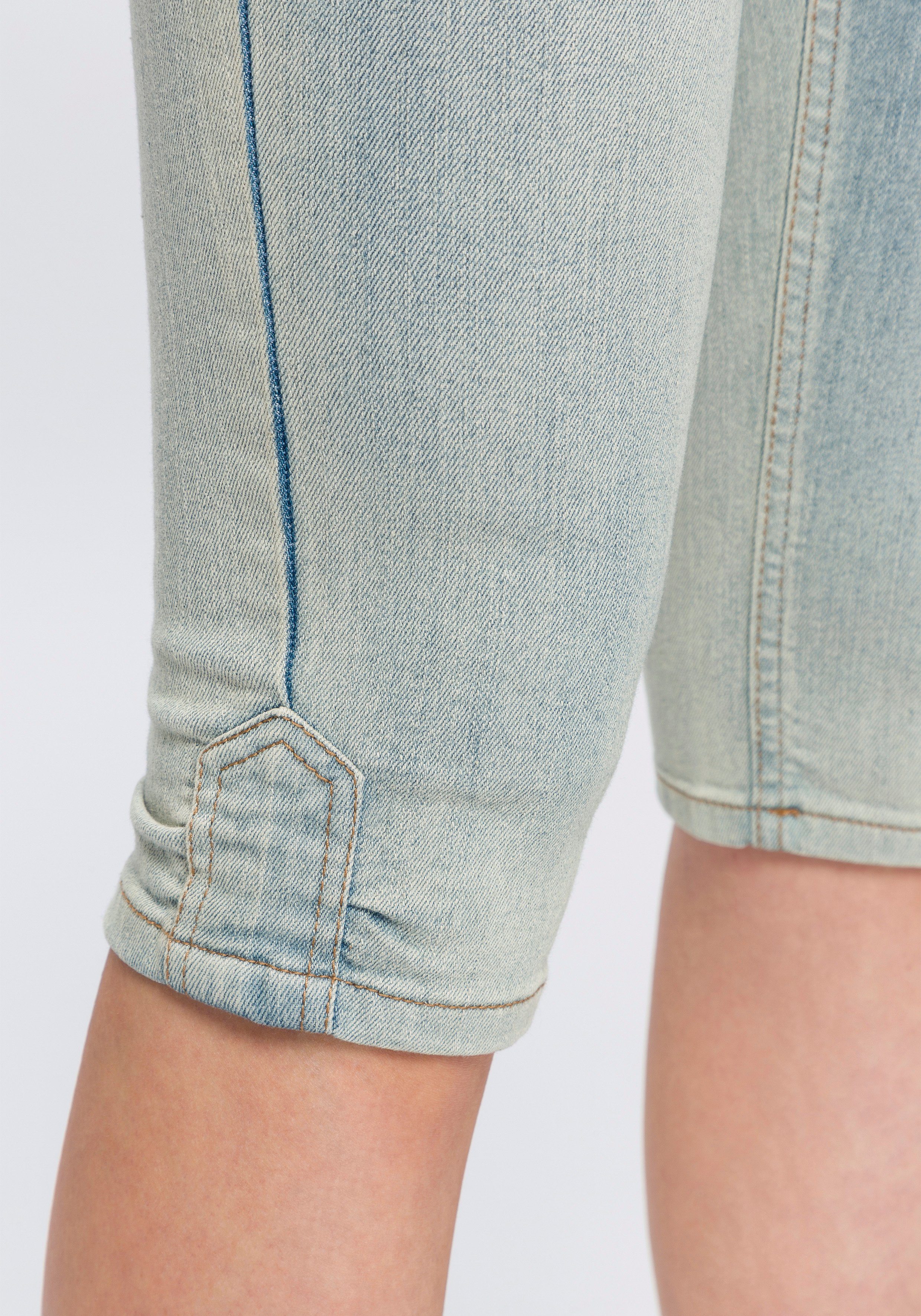 Arizona Capri jeans smalle pasvorm, met destroyed-effecten, lage taille
