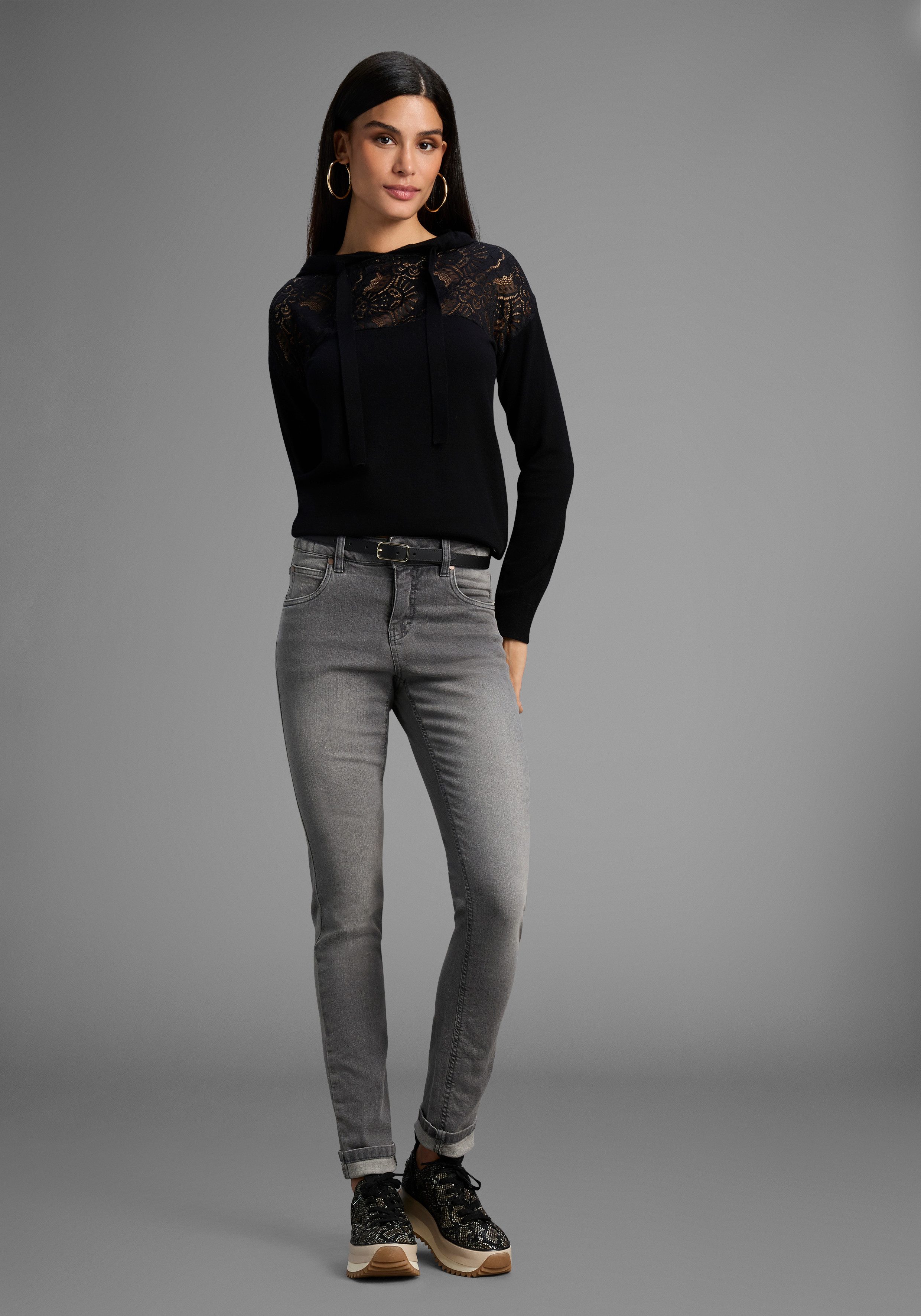 Laura Scott Capuchontrui met kant - nieuwe collectie
