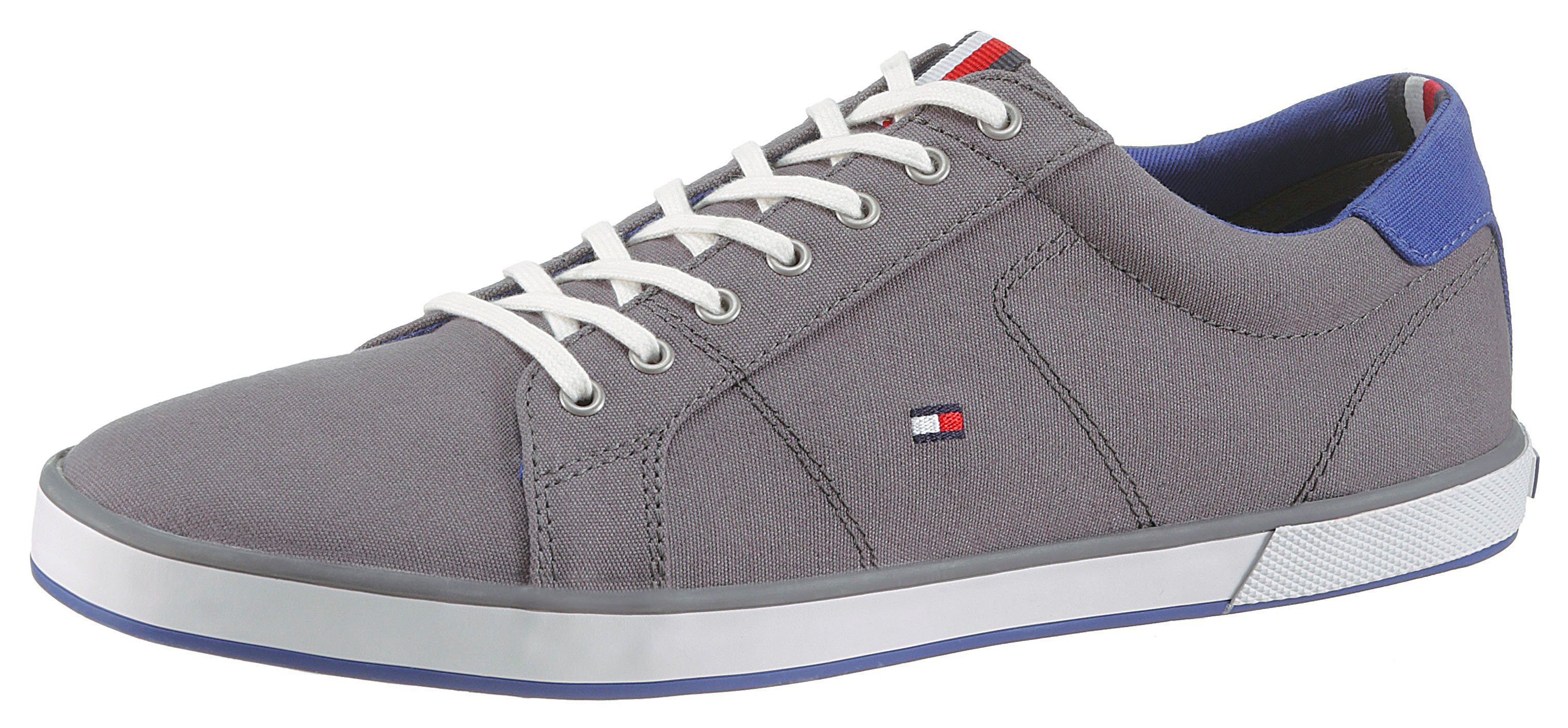 Tommy Hilfiger Sneakers H2285ARLOW 1D met zijlogo-vlag, vrijetijdsschoen, halfhoge schoen, veterschoen