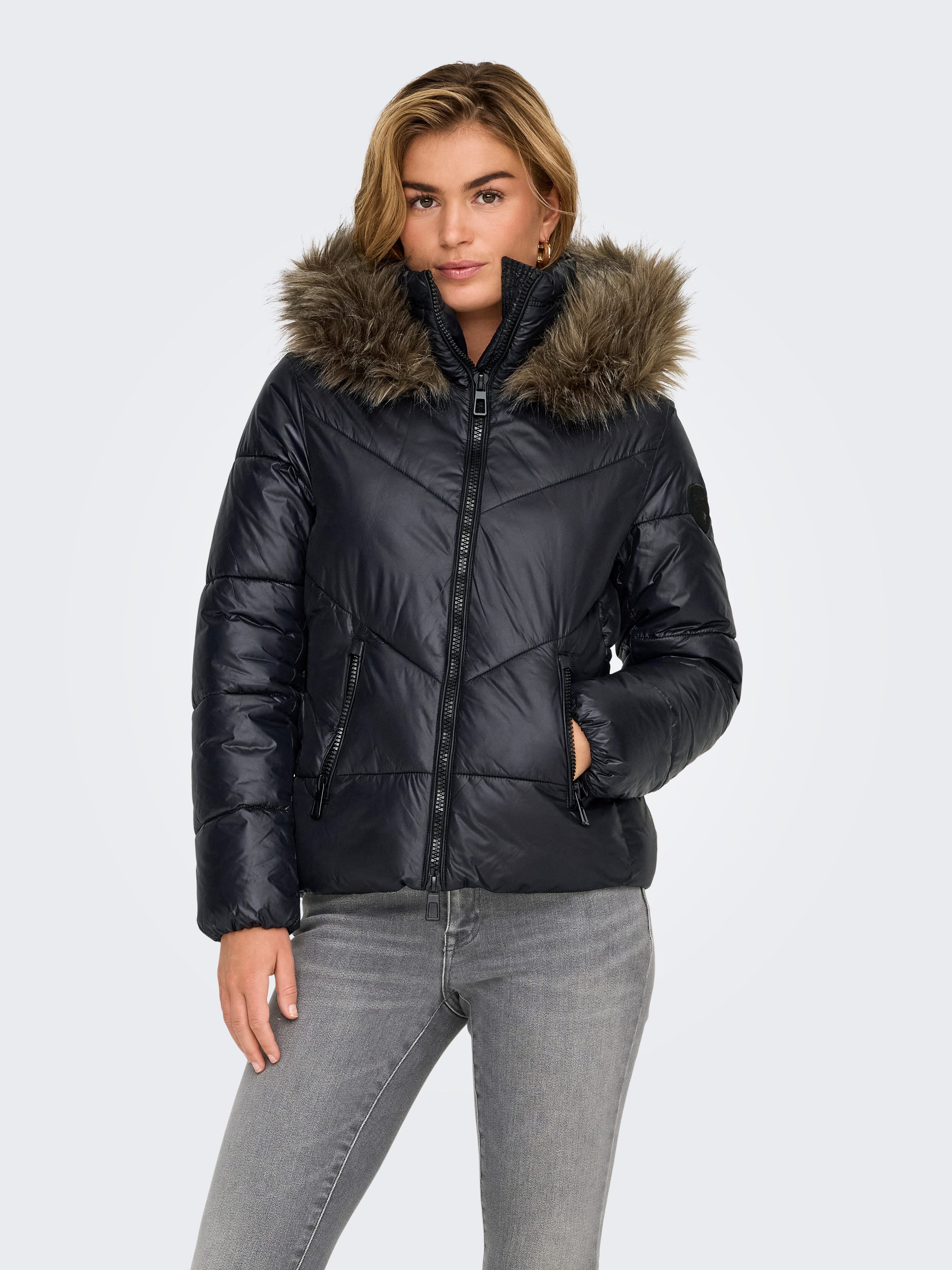 Only Gewatteerde jas ONLFEVER SHORT PUFFER LIFE CC OTW