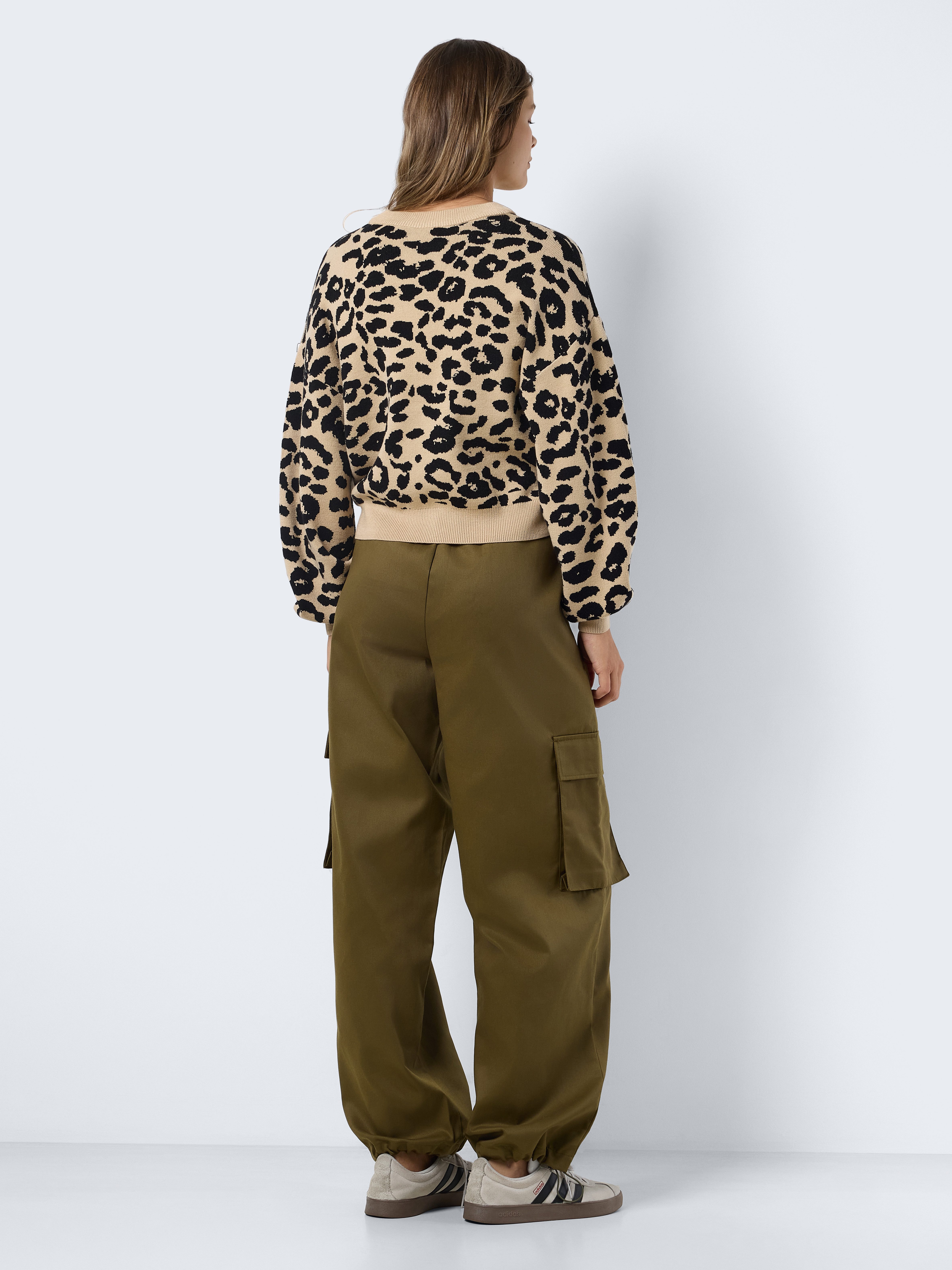 Noisy may Gebreide trui NMCHARLOTT L S O-NECK KNIT FWD NOOS