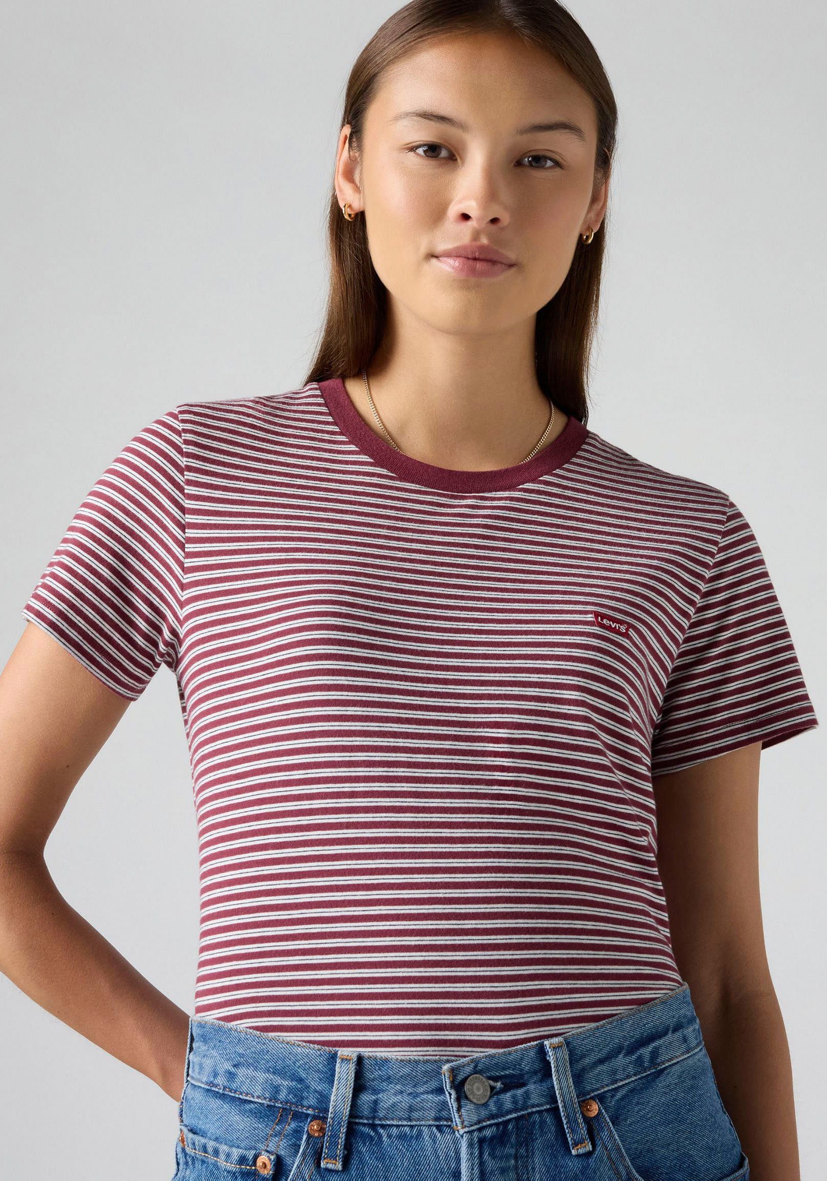 Levi's® T-shirt The Perfect Tee met klein logoborduursel