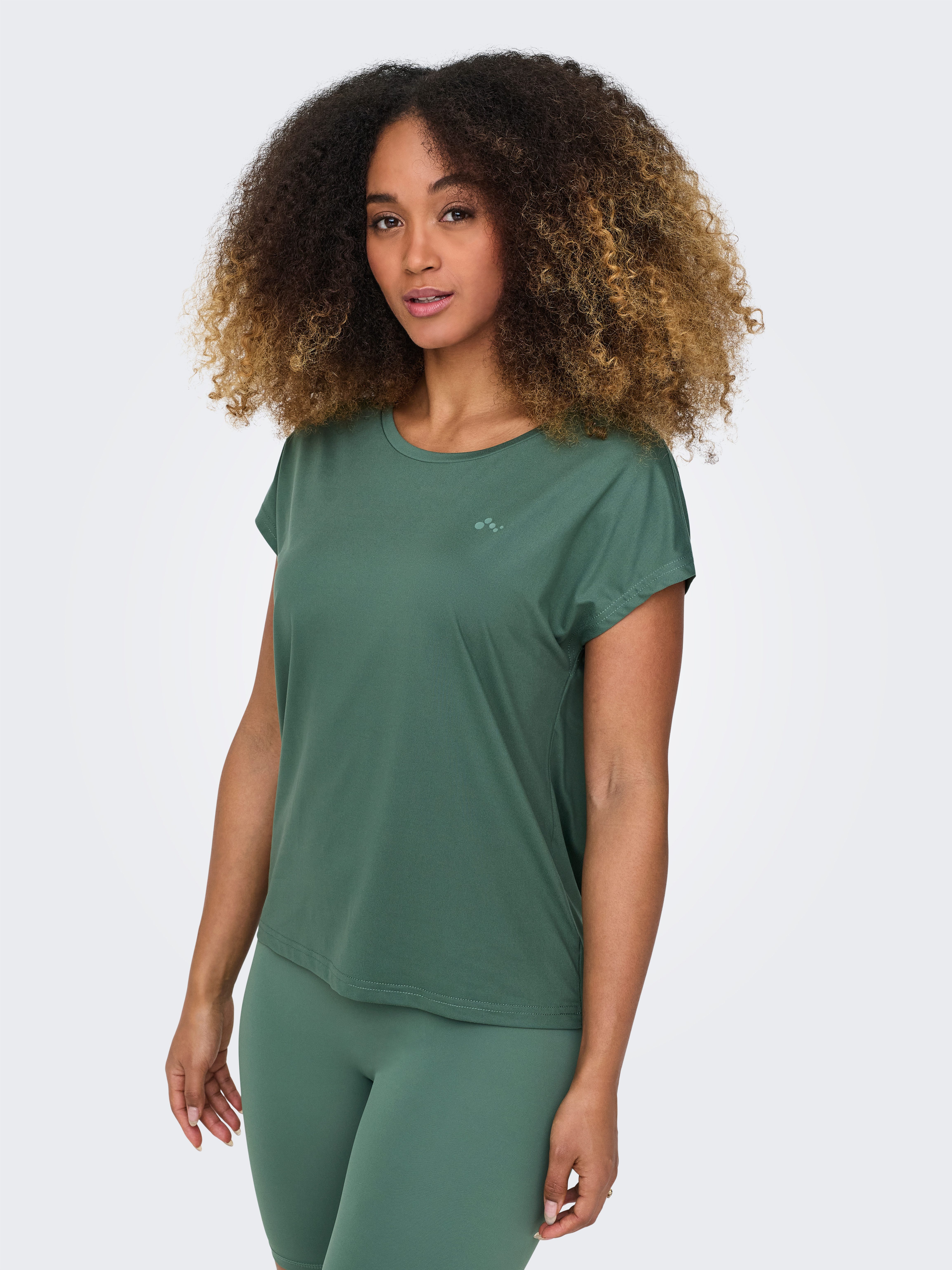 Only Play Trainingsshirt ONPAUBREE SS LOOSE TRAIN TEE - NOOS