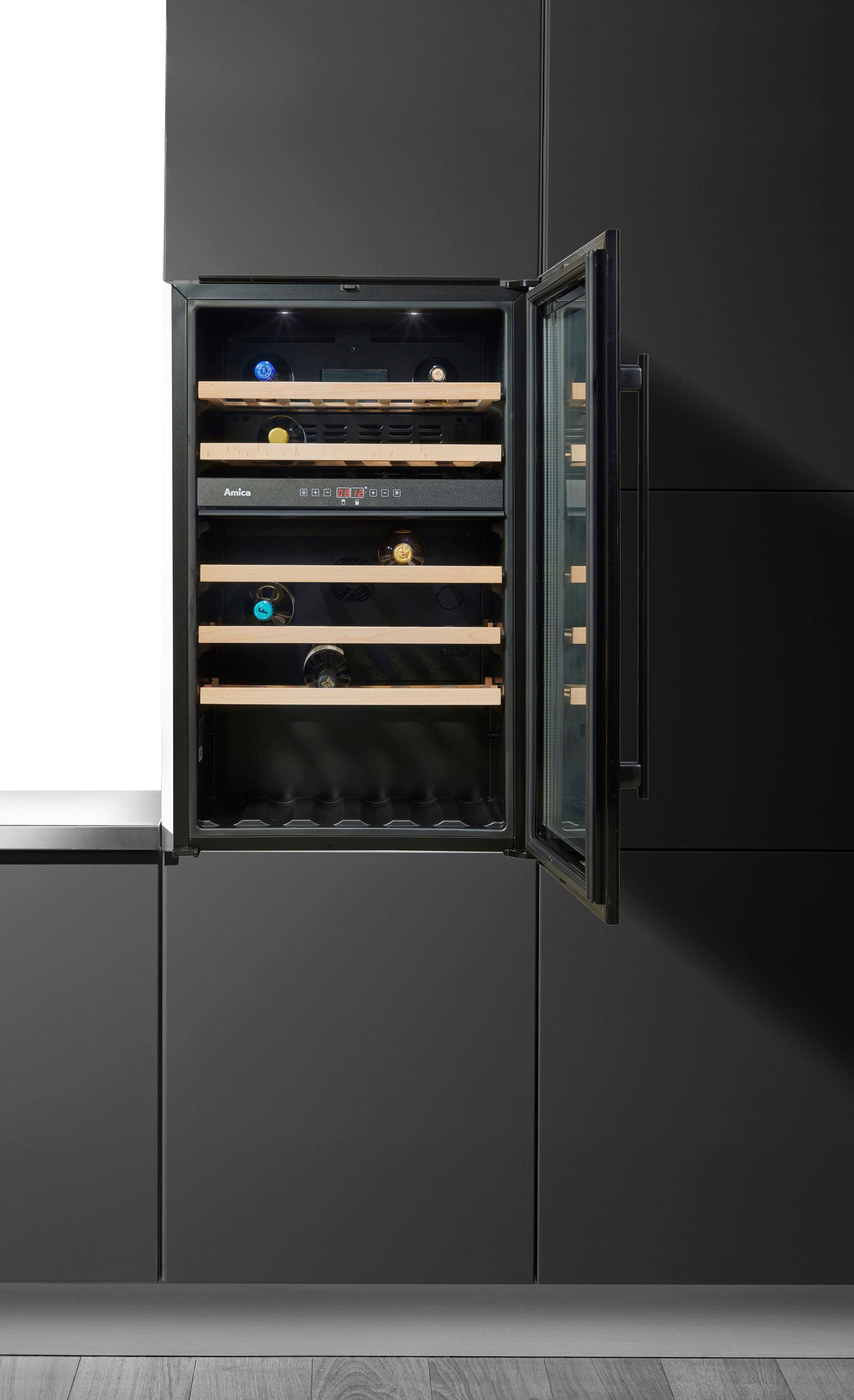 Amica Inbouw wijnkoelkast WK 341 220 S, 88,4 cm x 59 cm, voor 58 standaardflessen van 0,75 liter, inbouwkoelkast