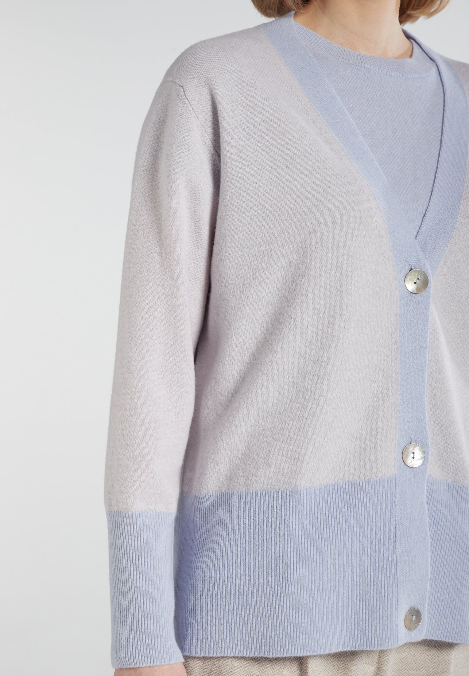 Eterna Cardigan