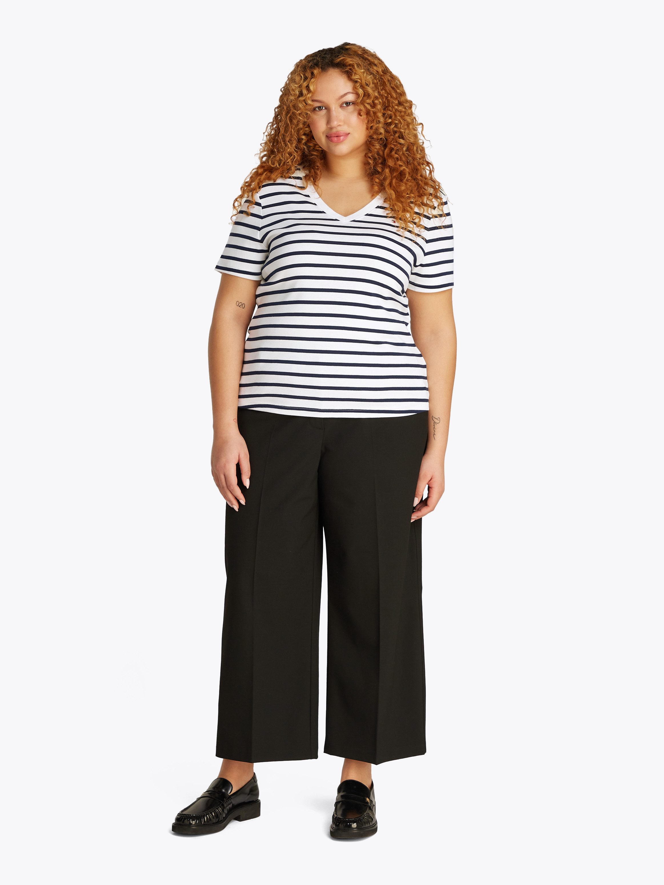 Tommy Hilfiger Curve Shirt met V-hals CRV SLIM CODY V-NK SS