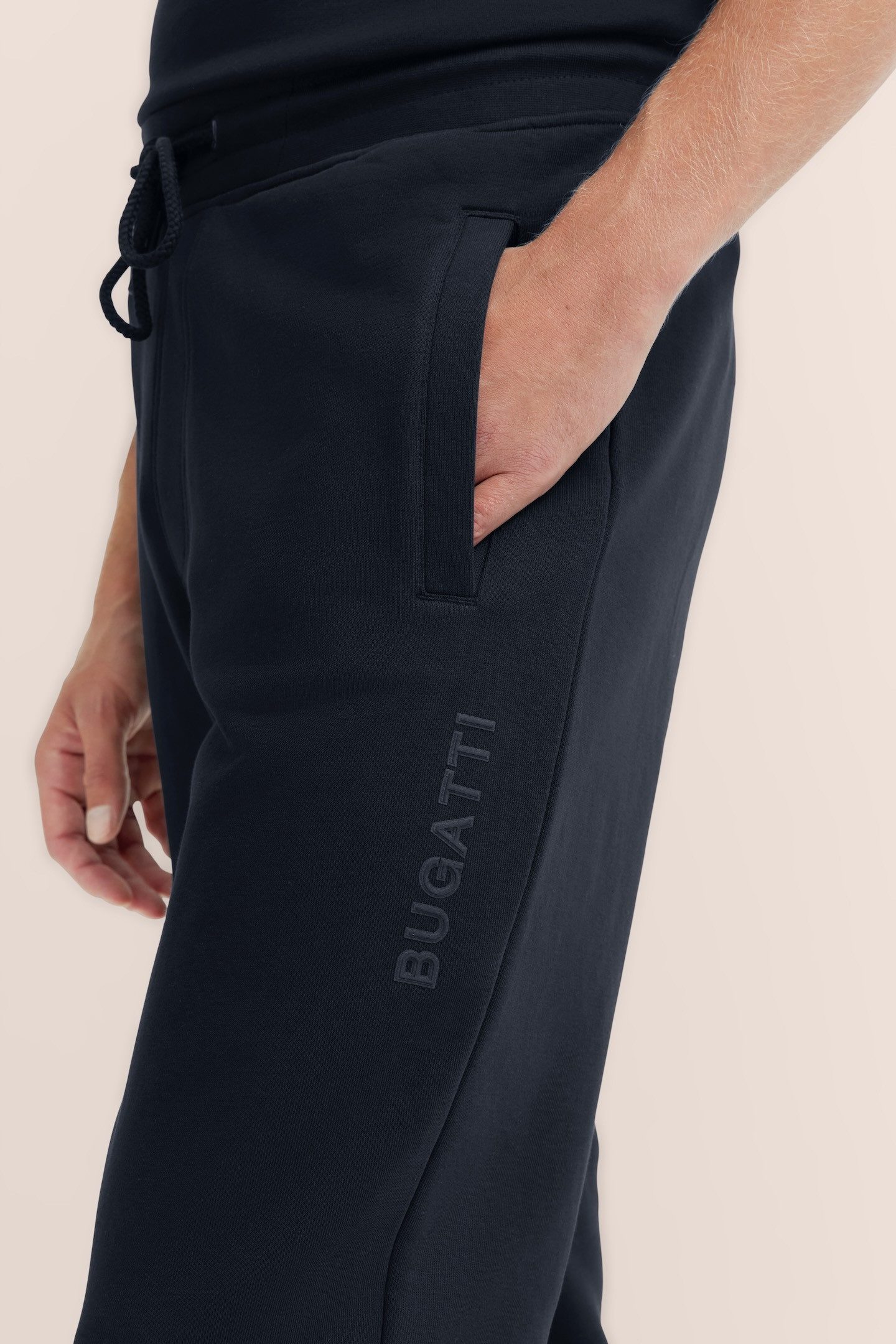 Bugatti Sweatbroek met steekzakken opzij