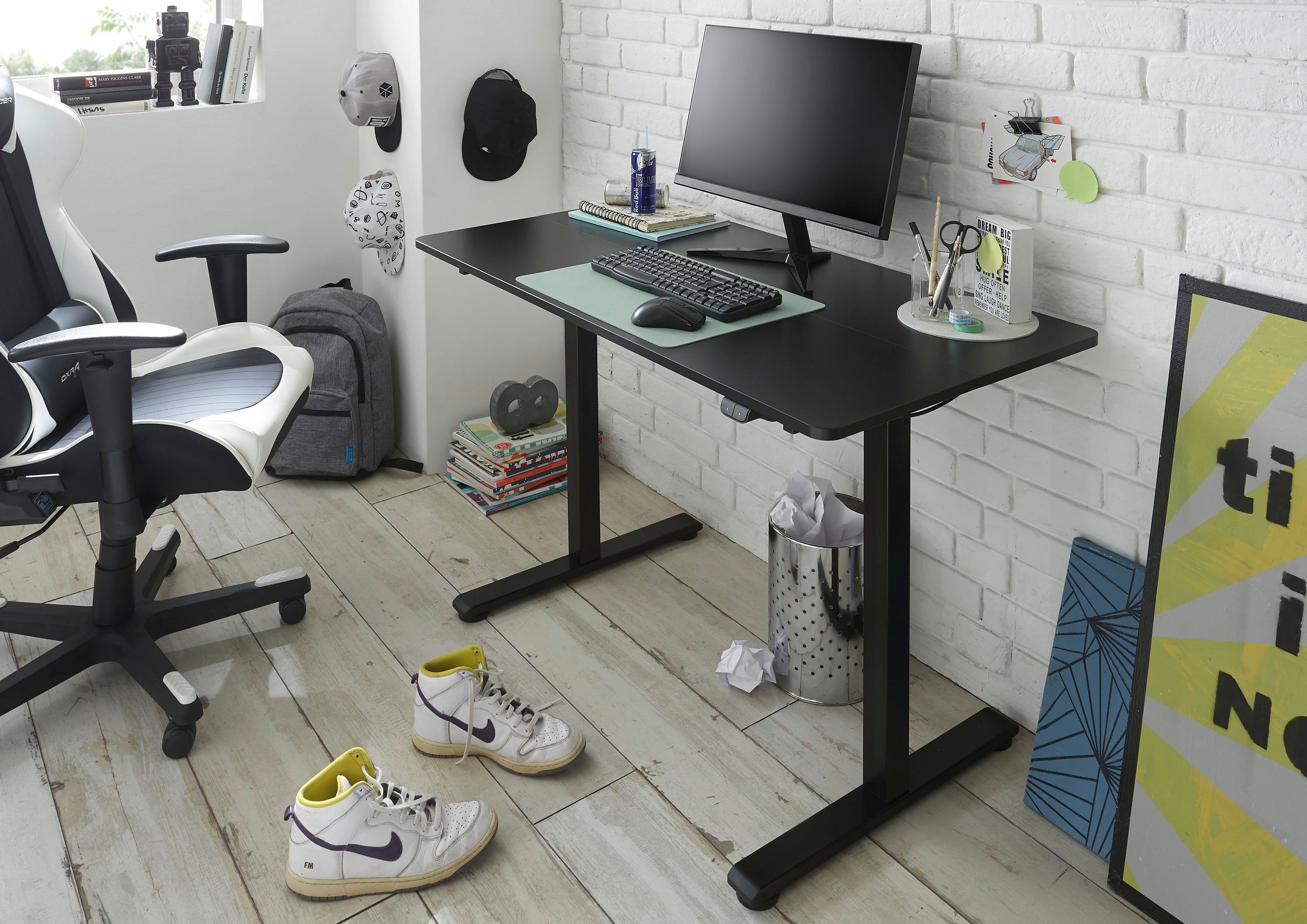 MCA furniture Bureau Nakuru elektrisch in hoogte verstelbaar van 72-122 cm, breedte 120 cm