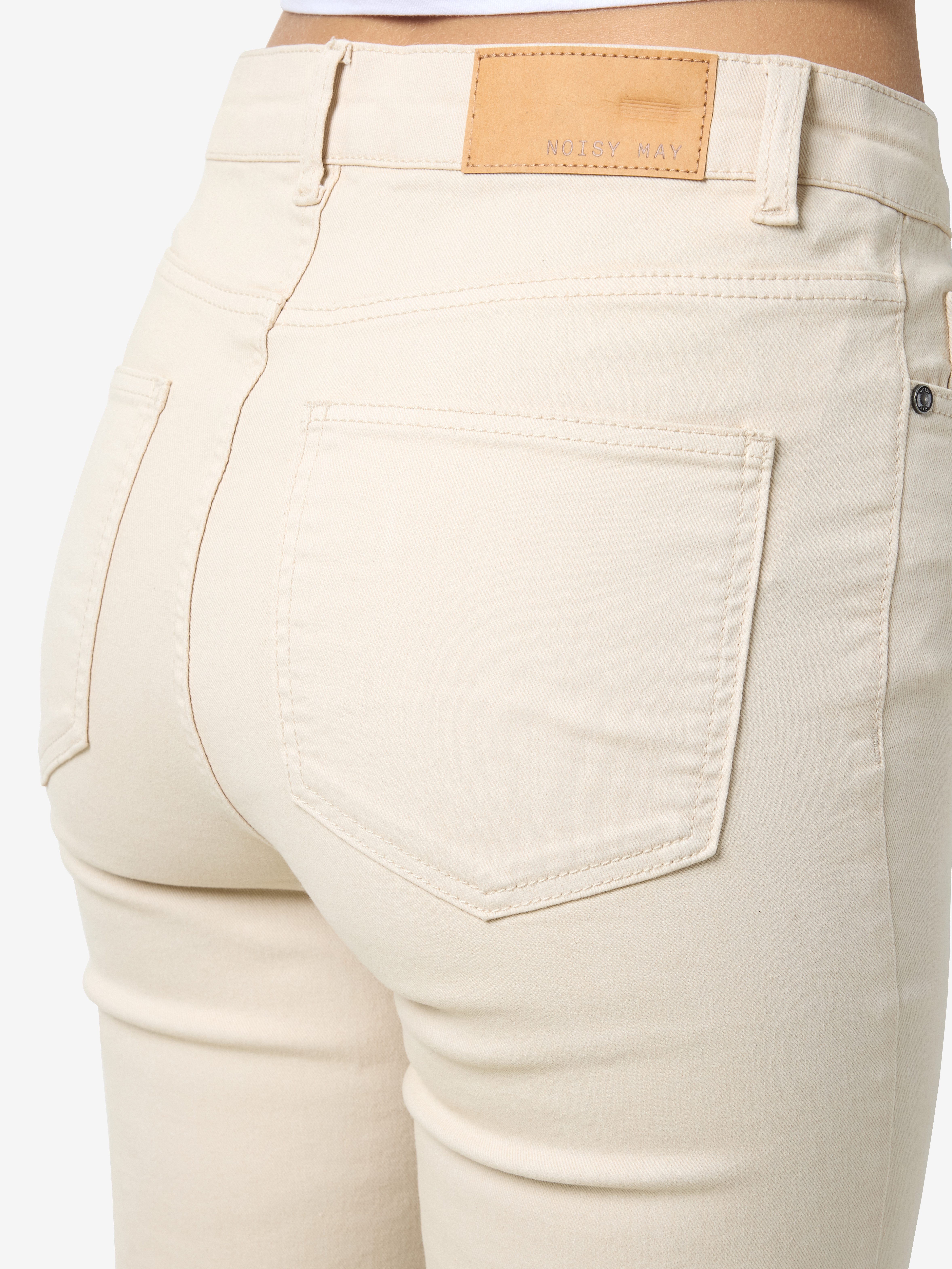 Noisy may Bootcut jeans NMSALLIE HW FLARE JEANS OATMEAL NOOS