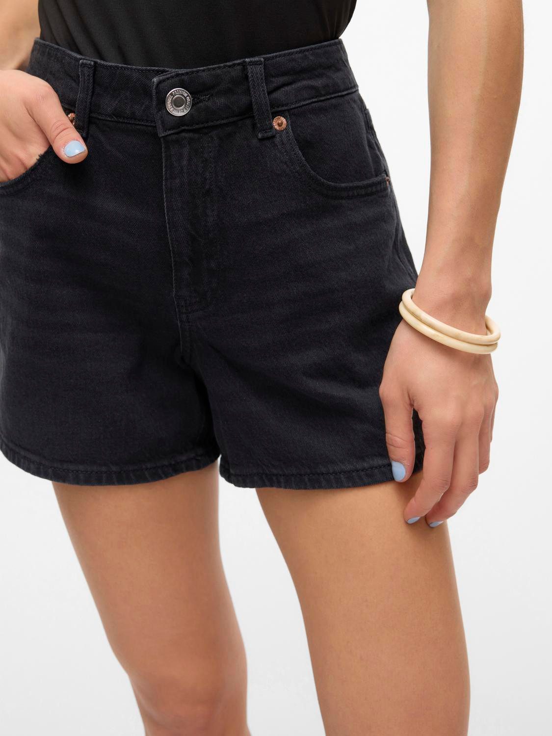 Vero Moda Jeansshort VMTESS MR SHORT DNM SHORTS MIX GA NOOS comfortabele vorm met stretchpercentage