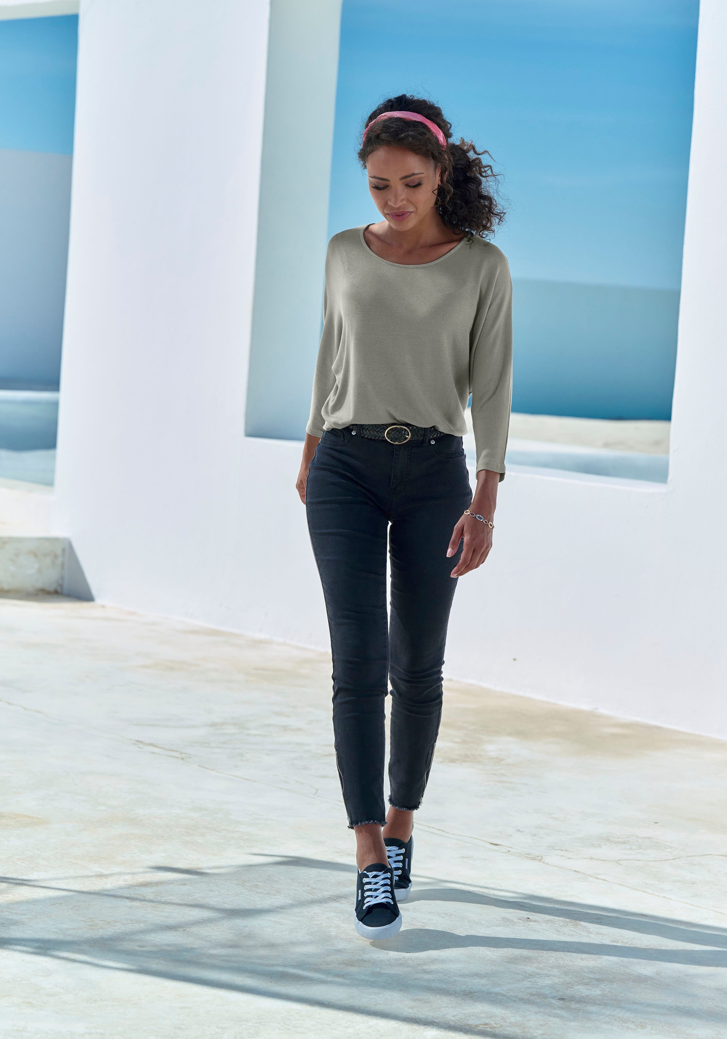 Lascana Shirt met 3/4-mouwen Met vlindermouwen van zachte fijn gebreide kwaliteit met viscose (1-delig)