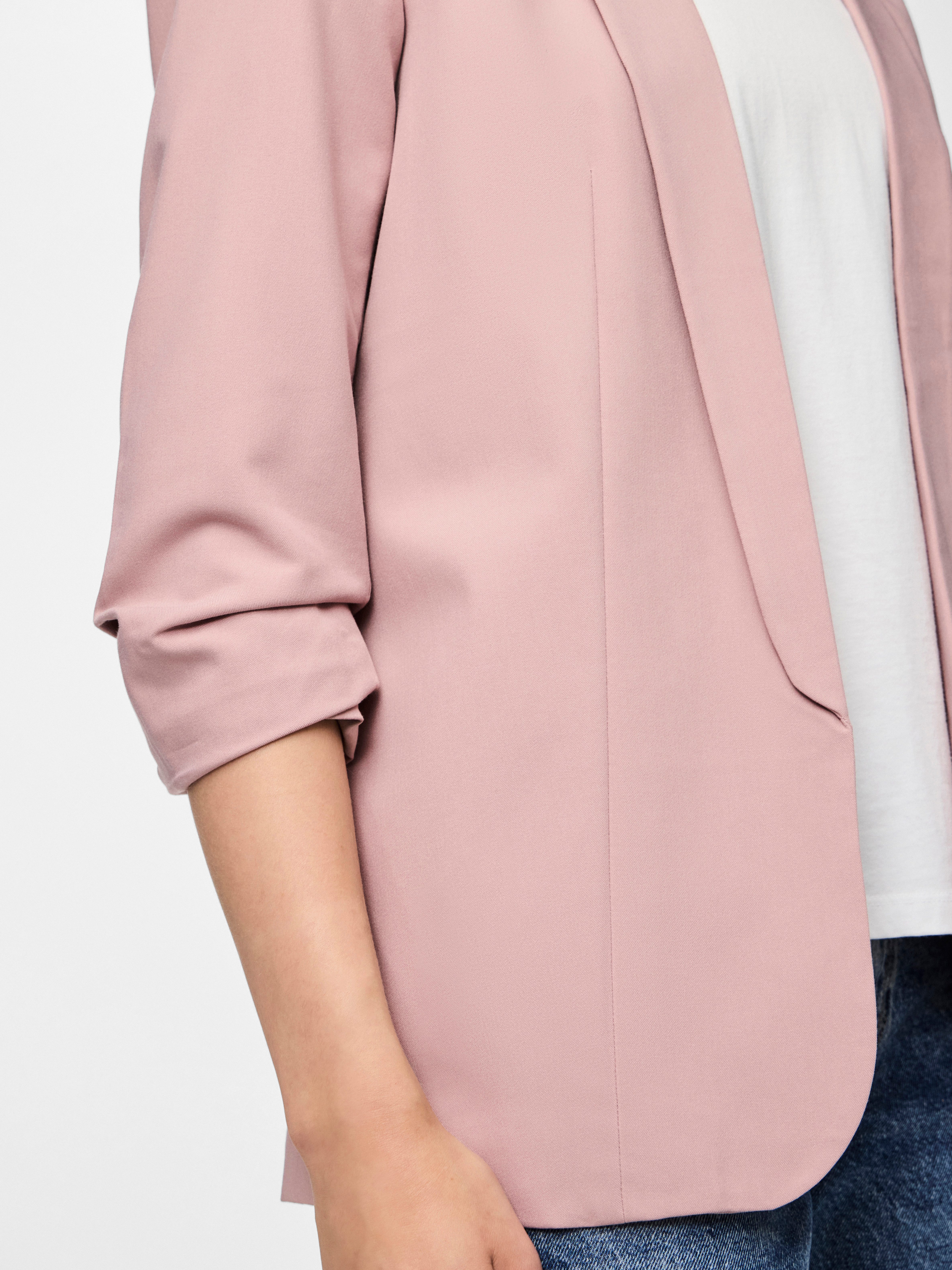 pieces Blouseblazer PCBOSELLA 3/4 BLAZER NOOS met plooidetail op de mouw