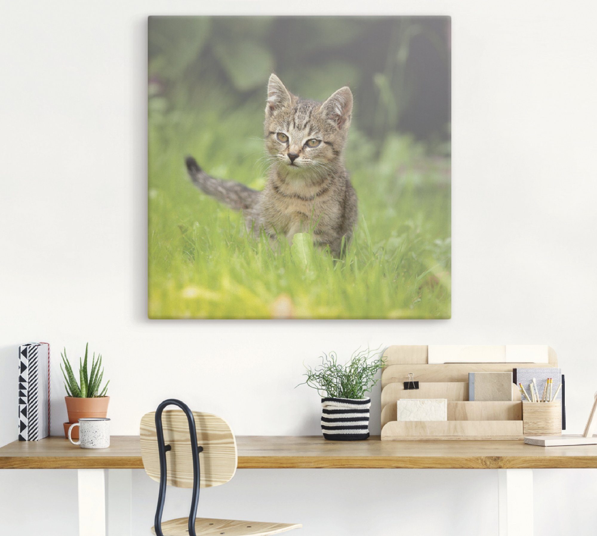 Artland Artprint Kleine tijger in het gras als artprint op linnen, muursticker of poster in verschillende maten