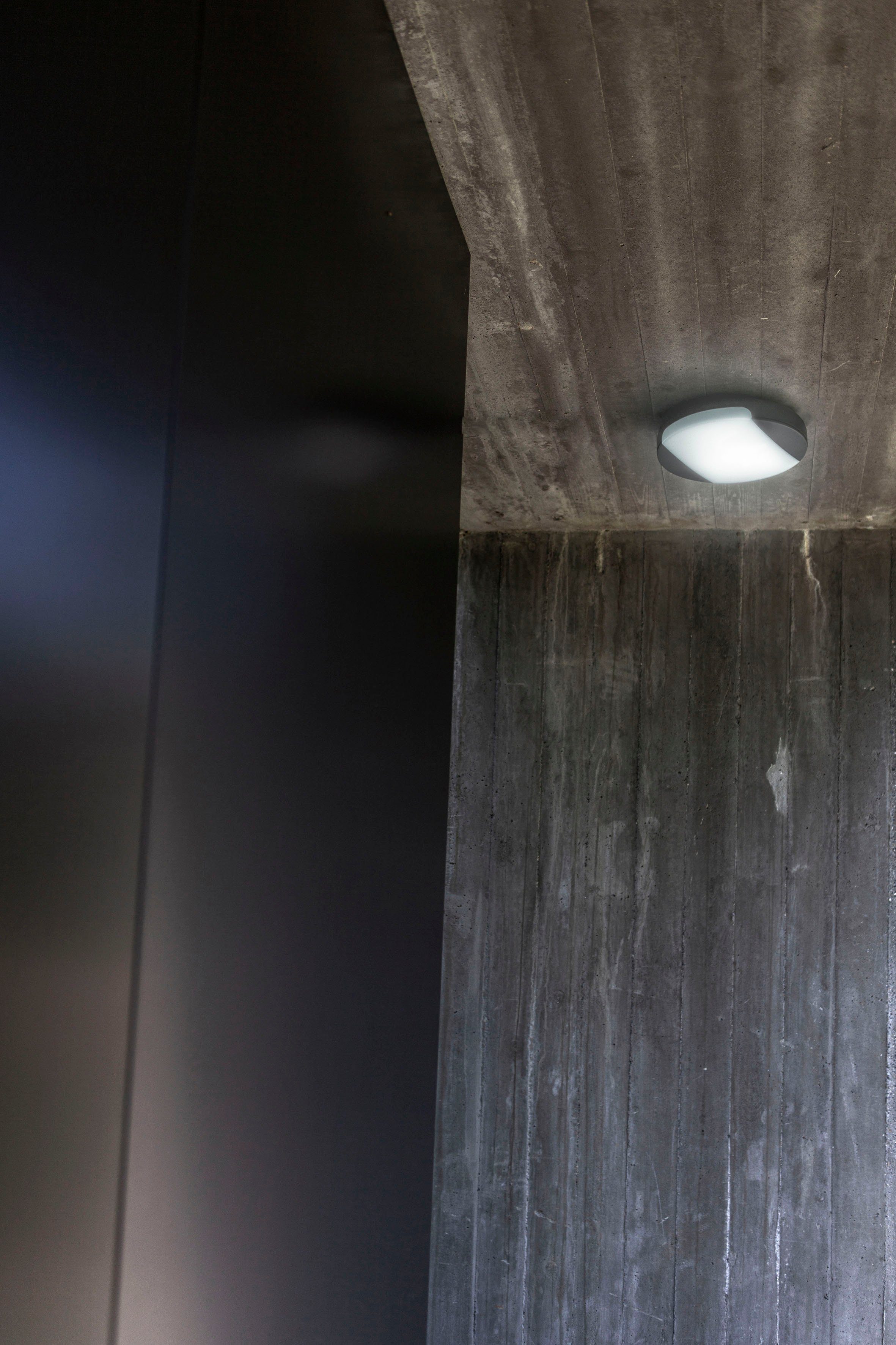 LUTEC Ledplafondlamp voor buiten SWEEP Kelvin-schakelaar, lichtkleur instelbaar (1 stuk)
