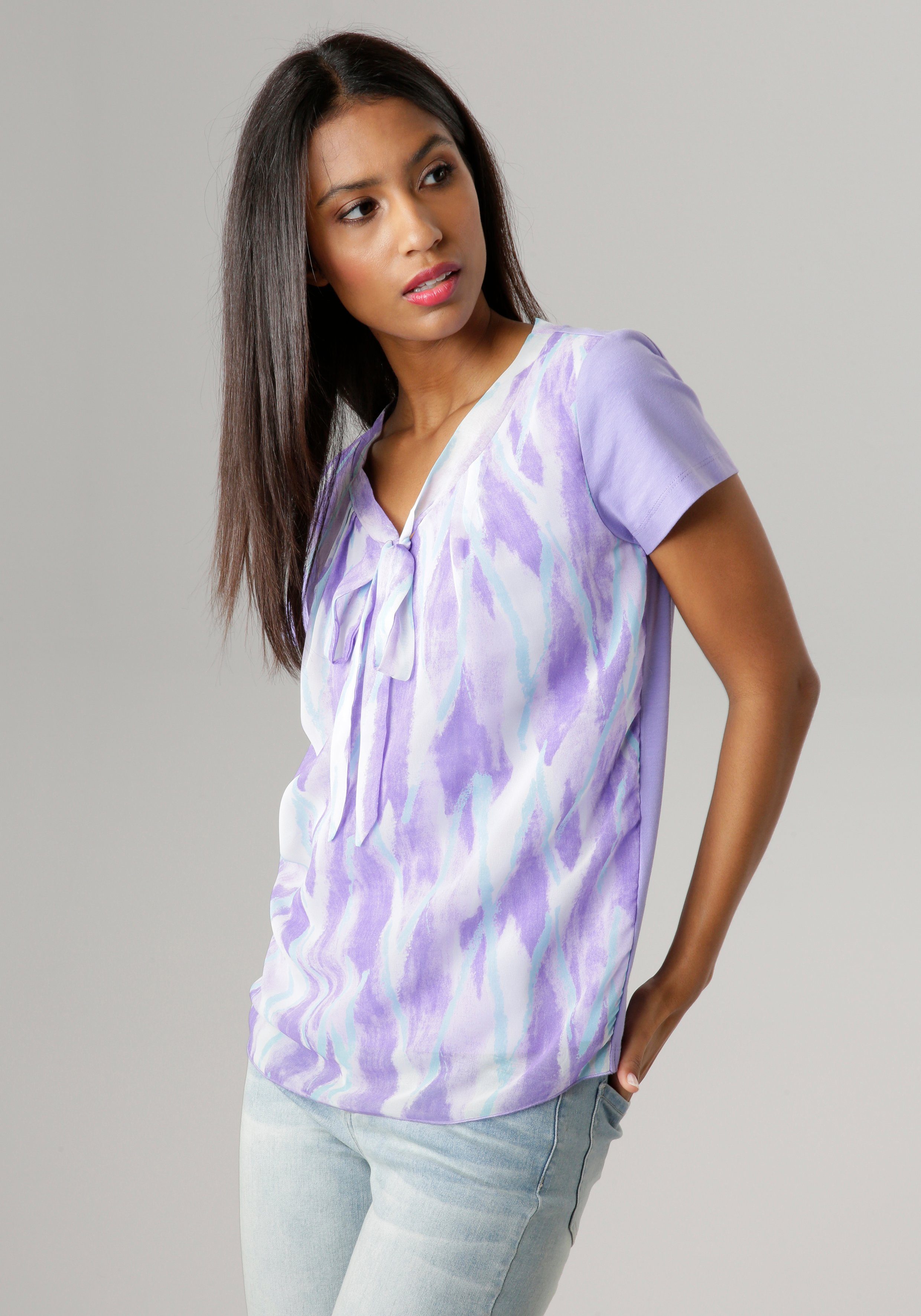 Aniston SELECTED Shirtblouse met dubbel verwerkt voorpand en kraagstrik